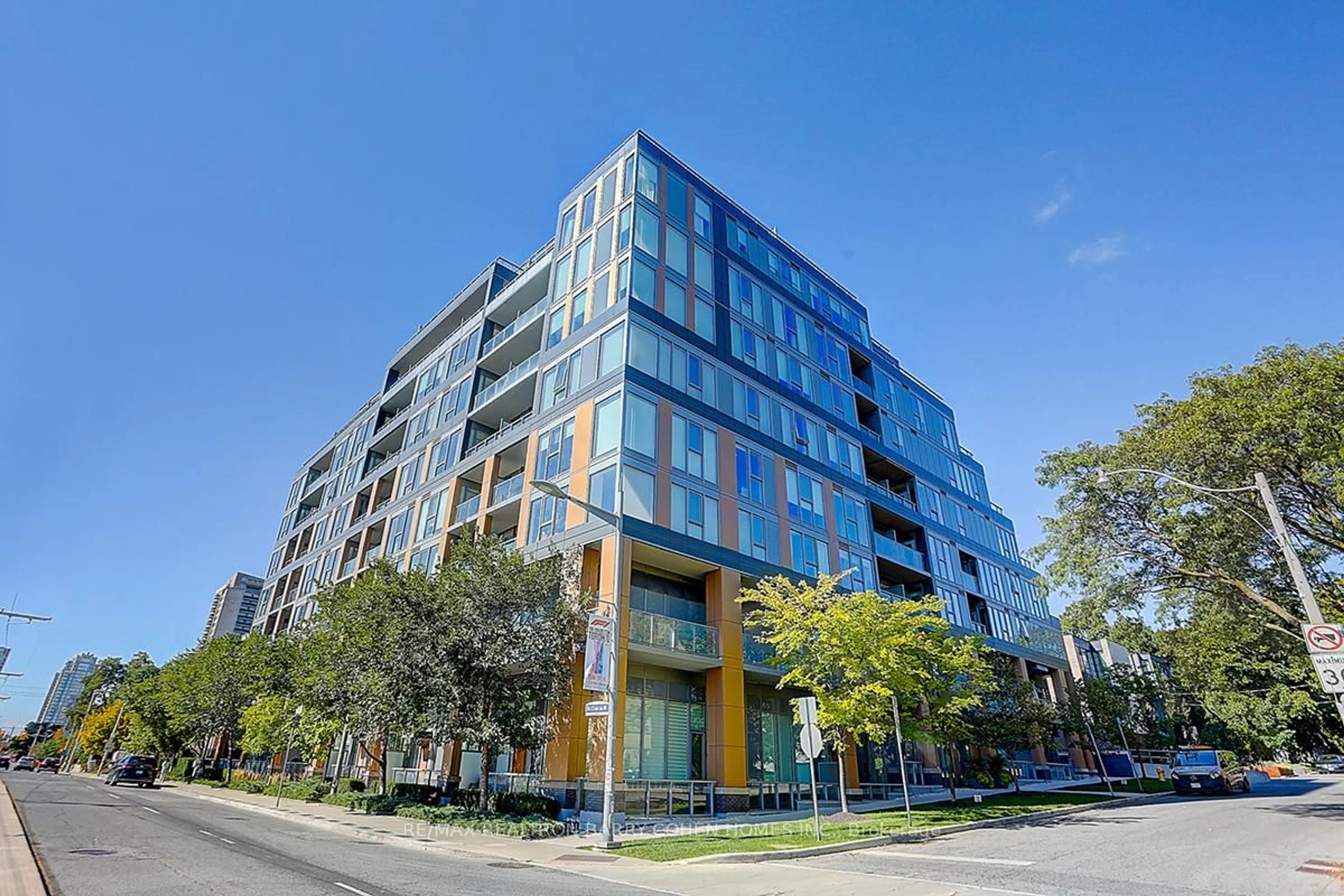 Unknown for 6 Parkwood Ave #TH107, Toronto Ontario M4V 0A3