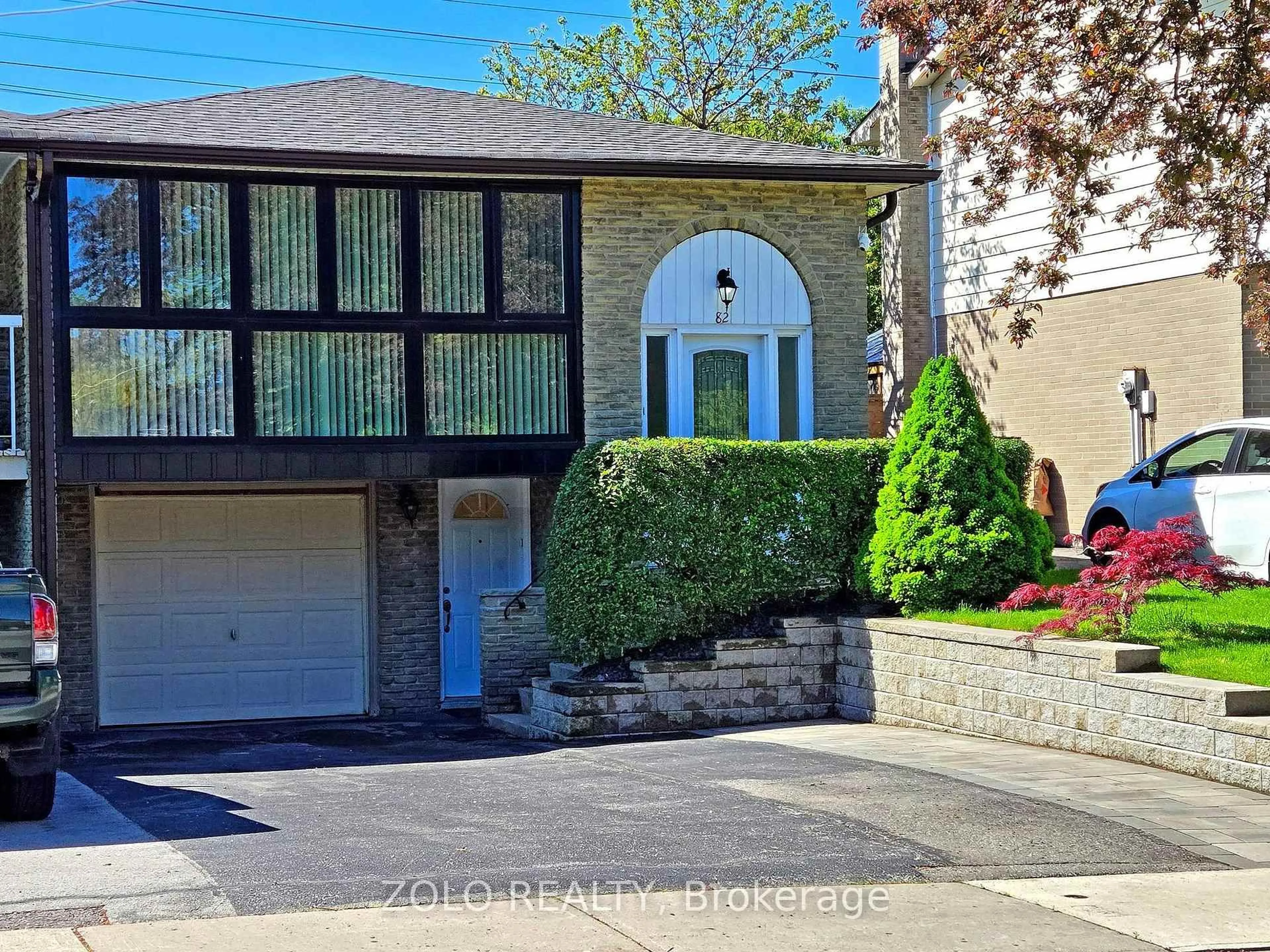 Home with brick exterior material, street for 82 Sexton Cres, Toronto Ontario M2H 2L6