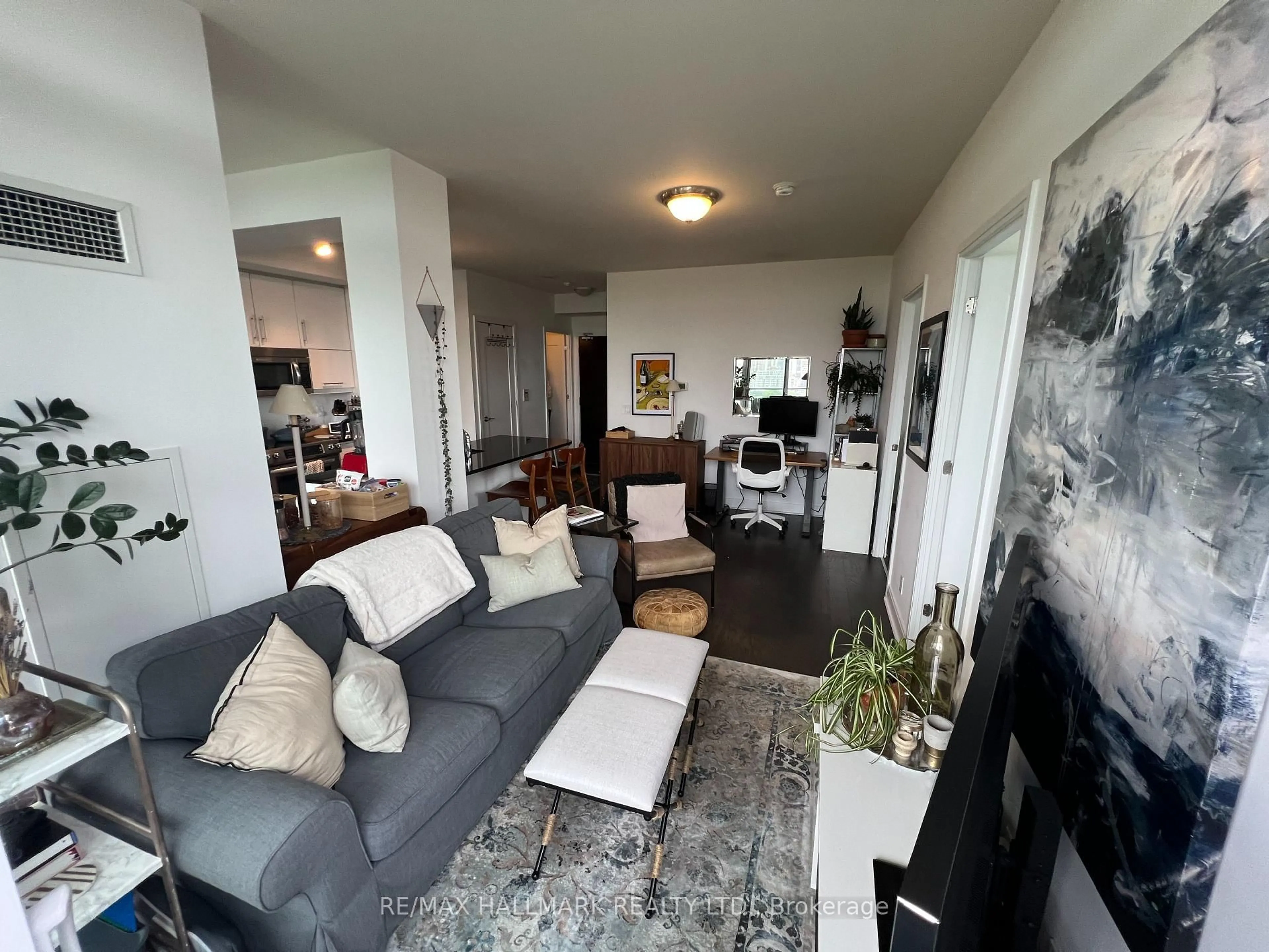 Living room with furniture, unknown for 825 Church St #2302, Toronto Ontario M4W 3Z4