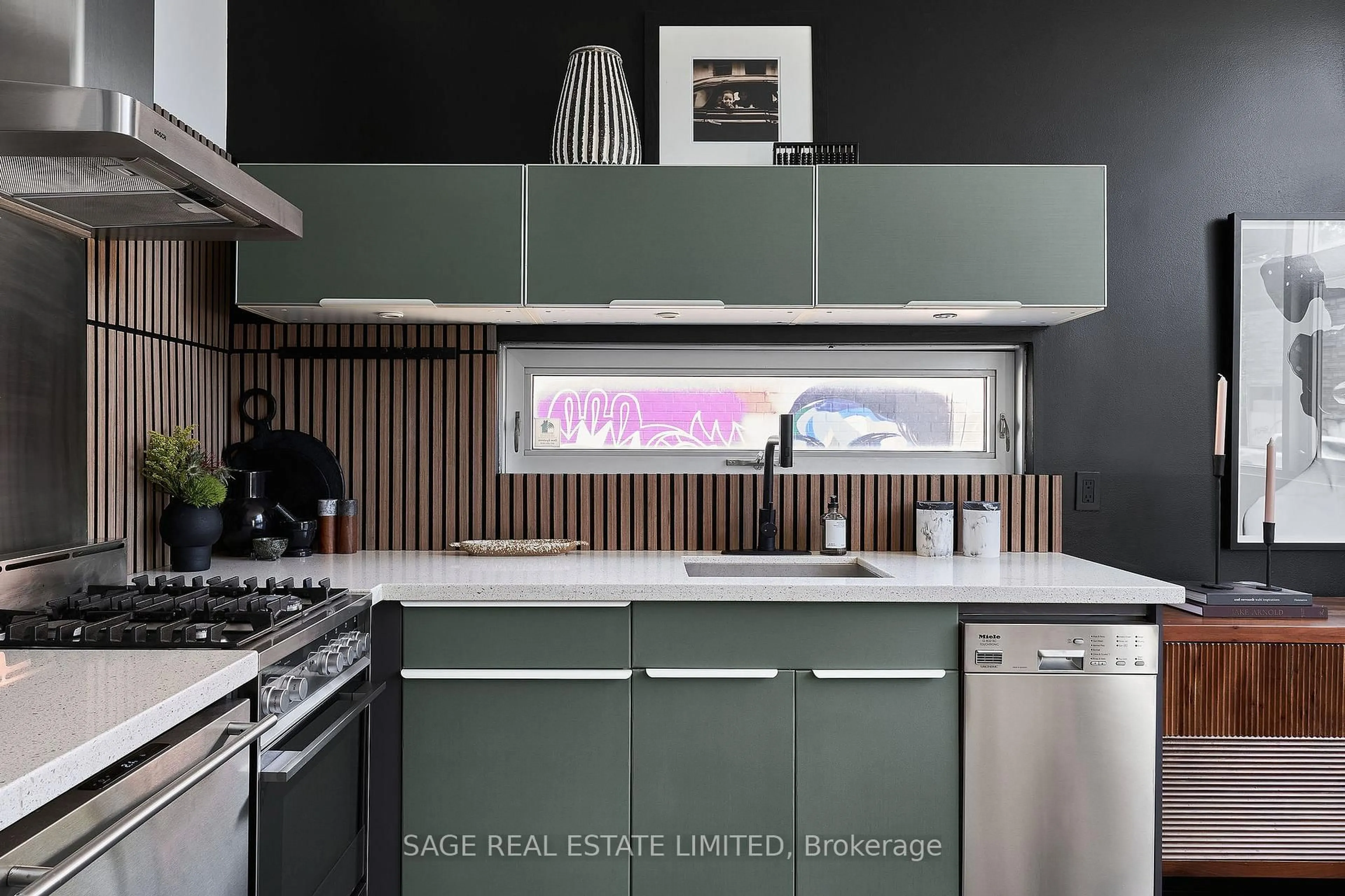 Contemporary kitchen, wood/laminate floor for 348 Harbord St, Toronto Ontario M6G 1H4