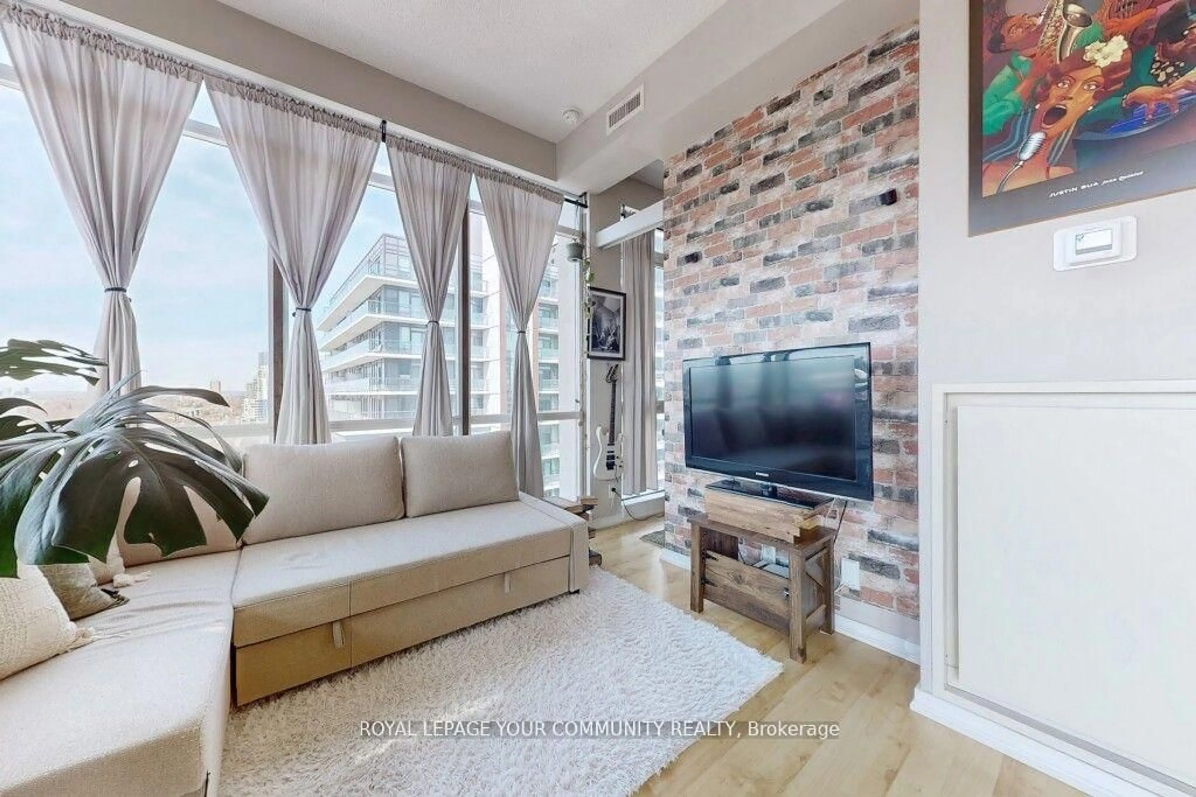 Living room with furniture, unknown for 30 Canterbury Pl #1902, Toronto Ontario M2N 0B9