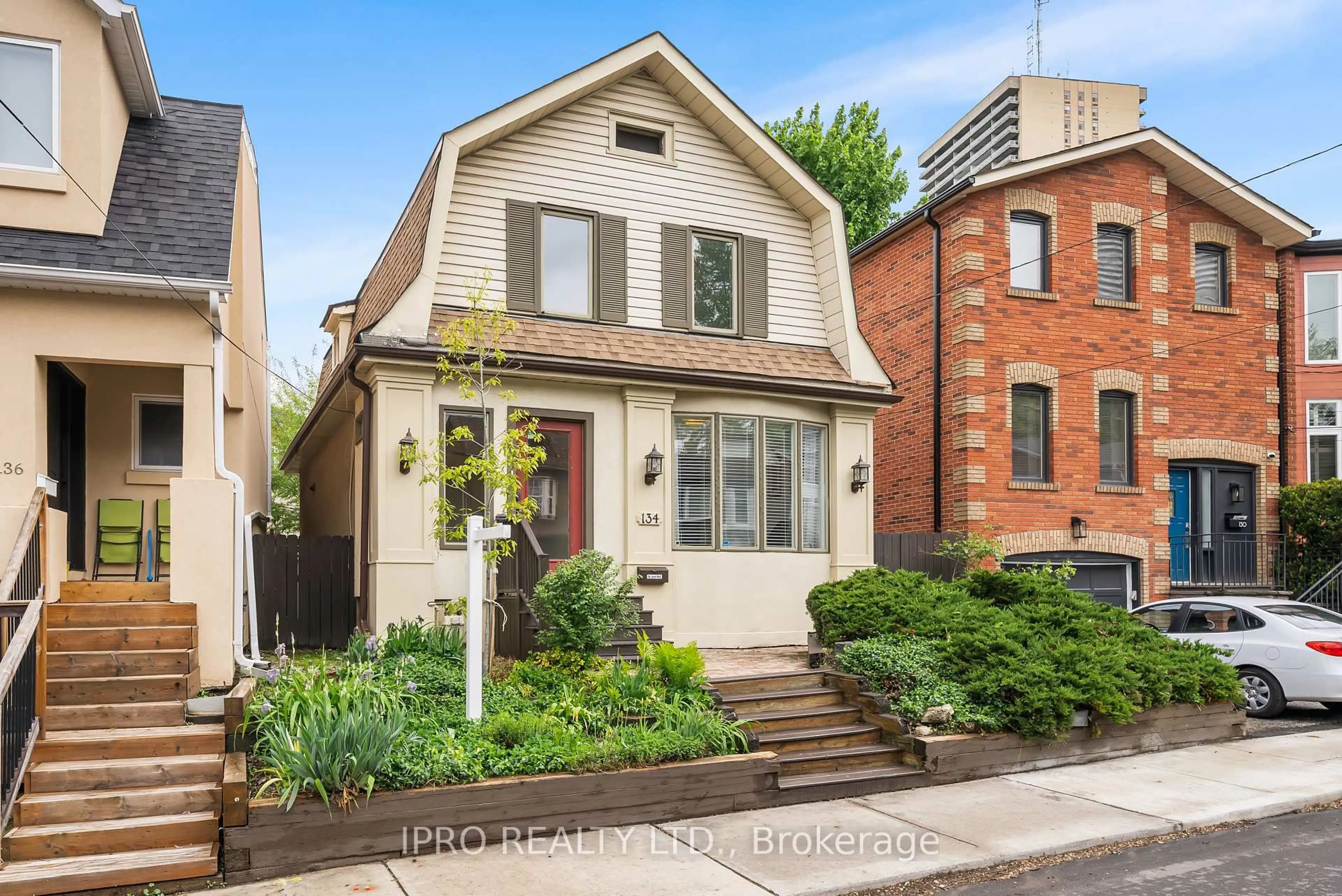 Home with brick exterior material, street for 134 Helendale Ave, Toronto Ontario M4R 1C7