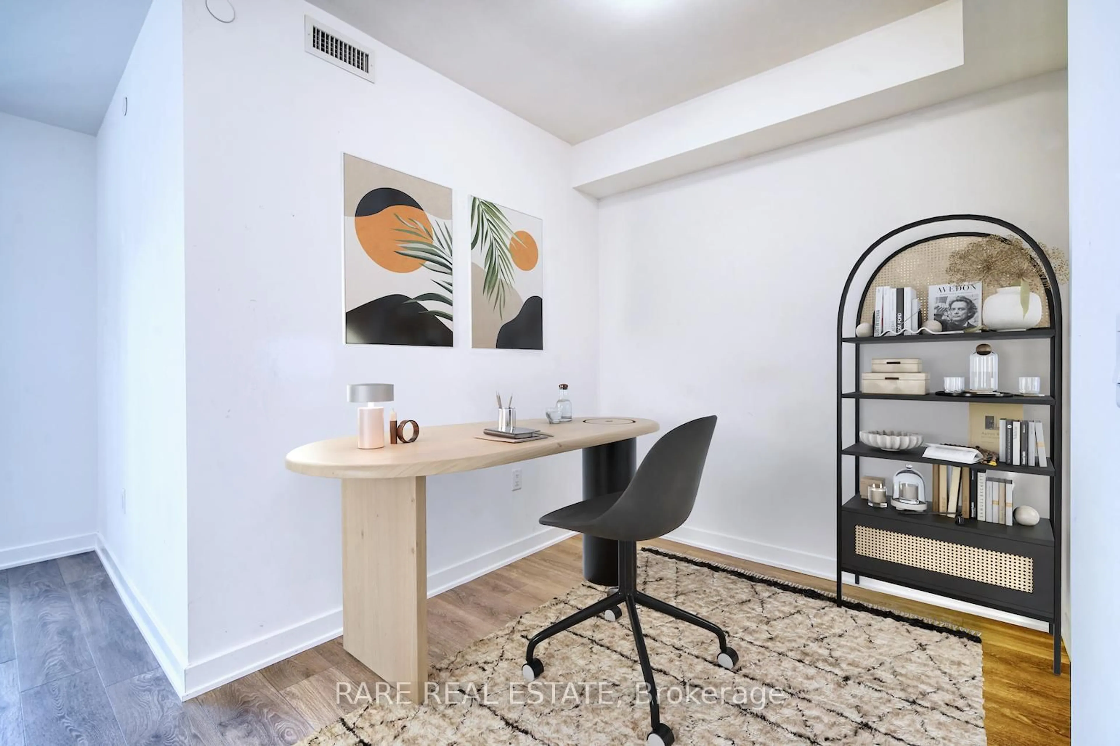 A pic of a room for 195 Redpath Ave #3005, Toronto Ontario M4P 0E4