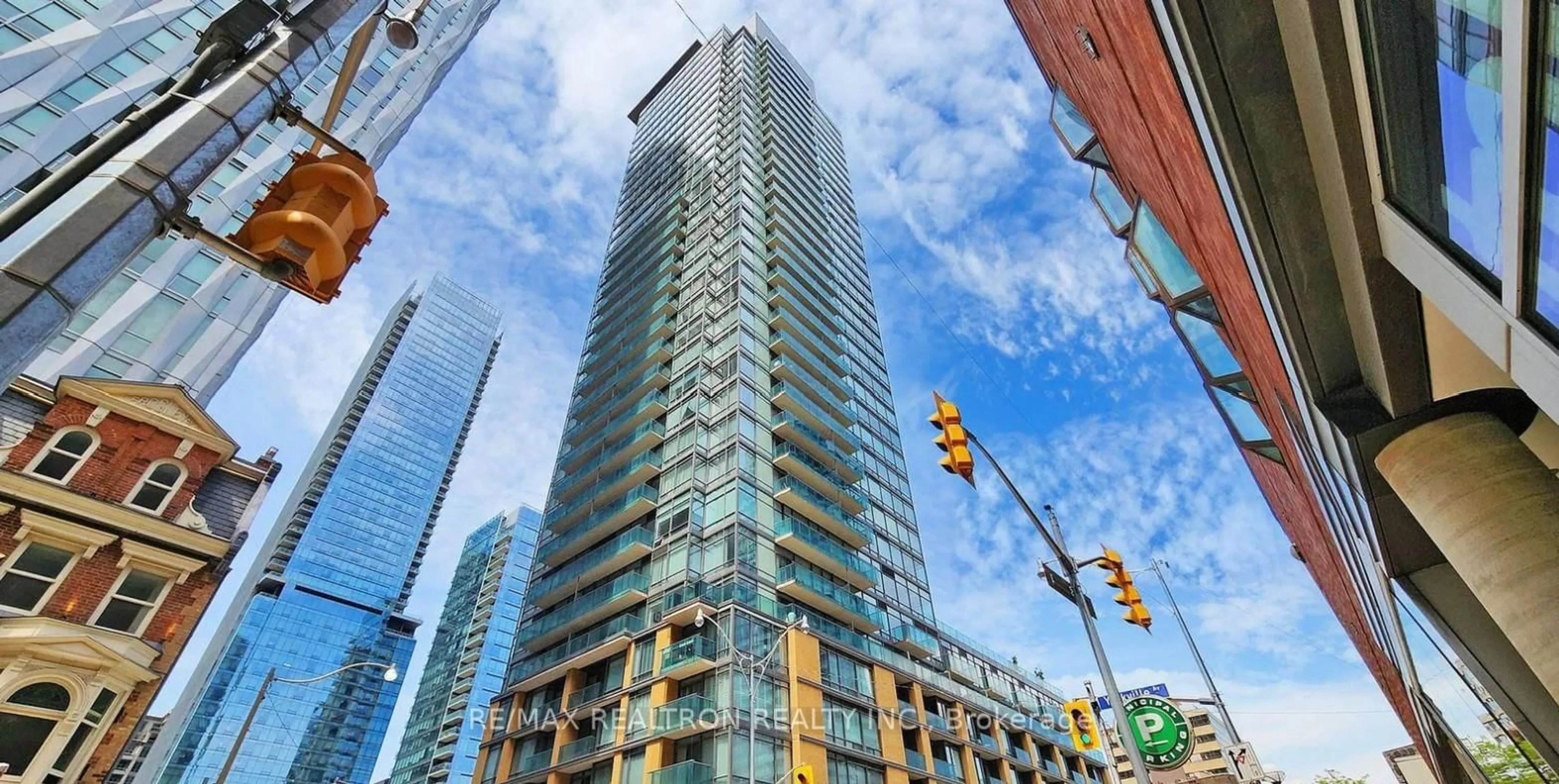 Unknown for 18 Yorkville Ave #1404, Toronto Ontario M4W 0B1