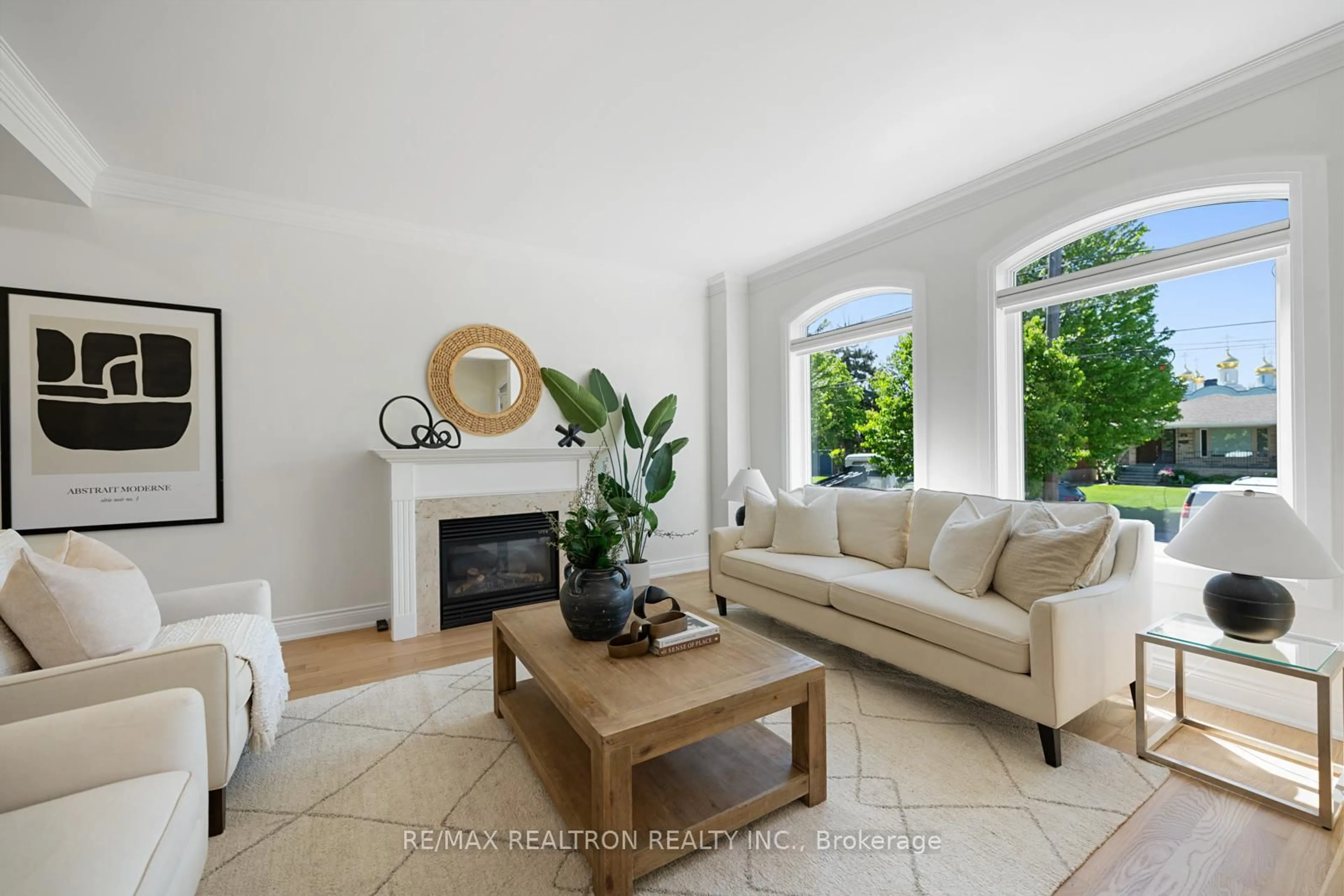Living room with furniture, ceramic/tile floor for 24 Model Ave, Toronto Ontario M3H 1W1