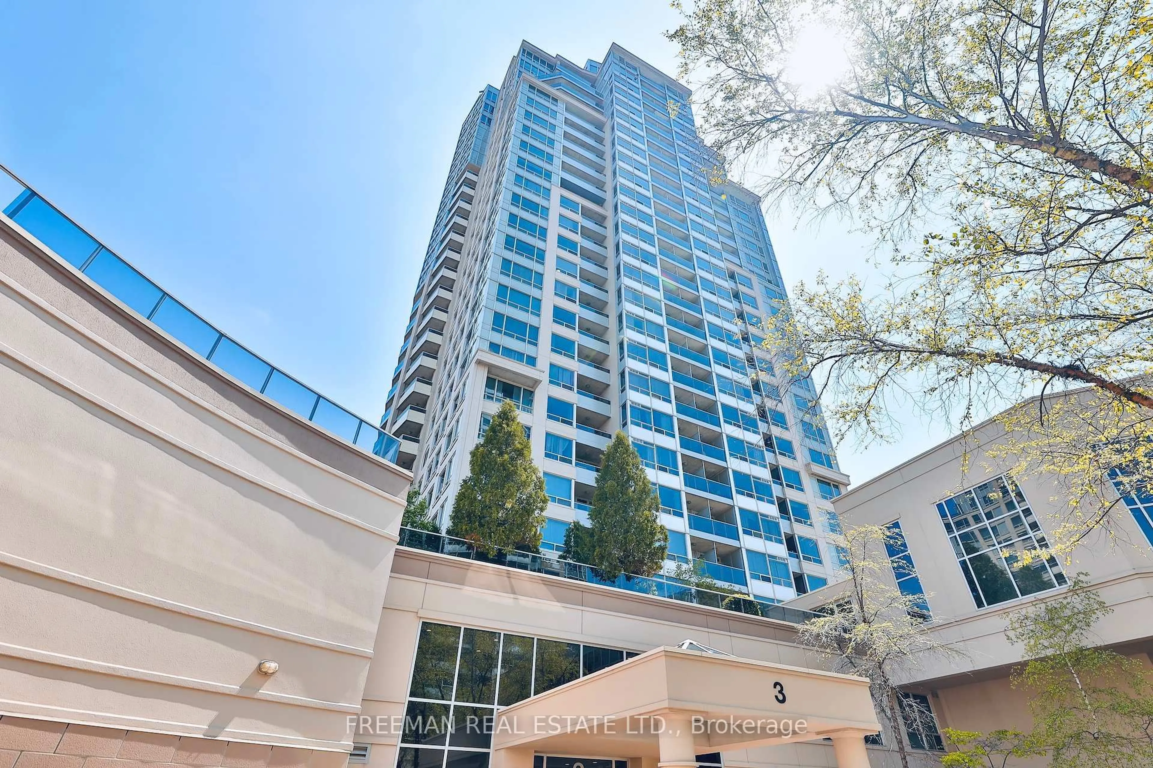 Indoor foyer for 3 Rean Dr #307, Toronto Ontario M2K 3C2