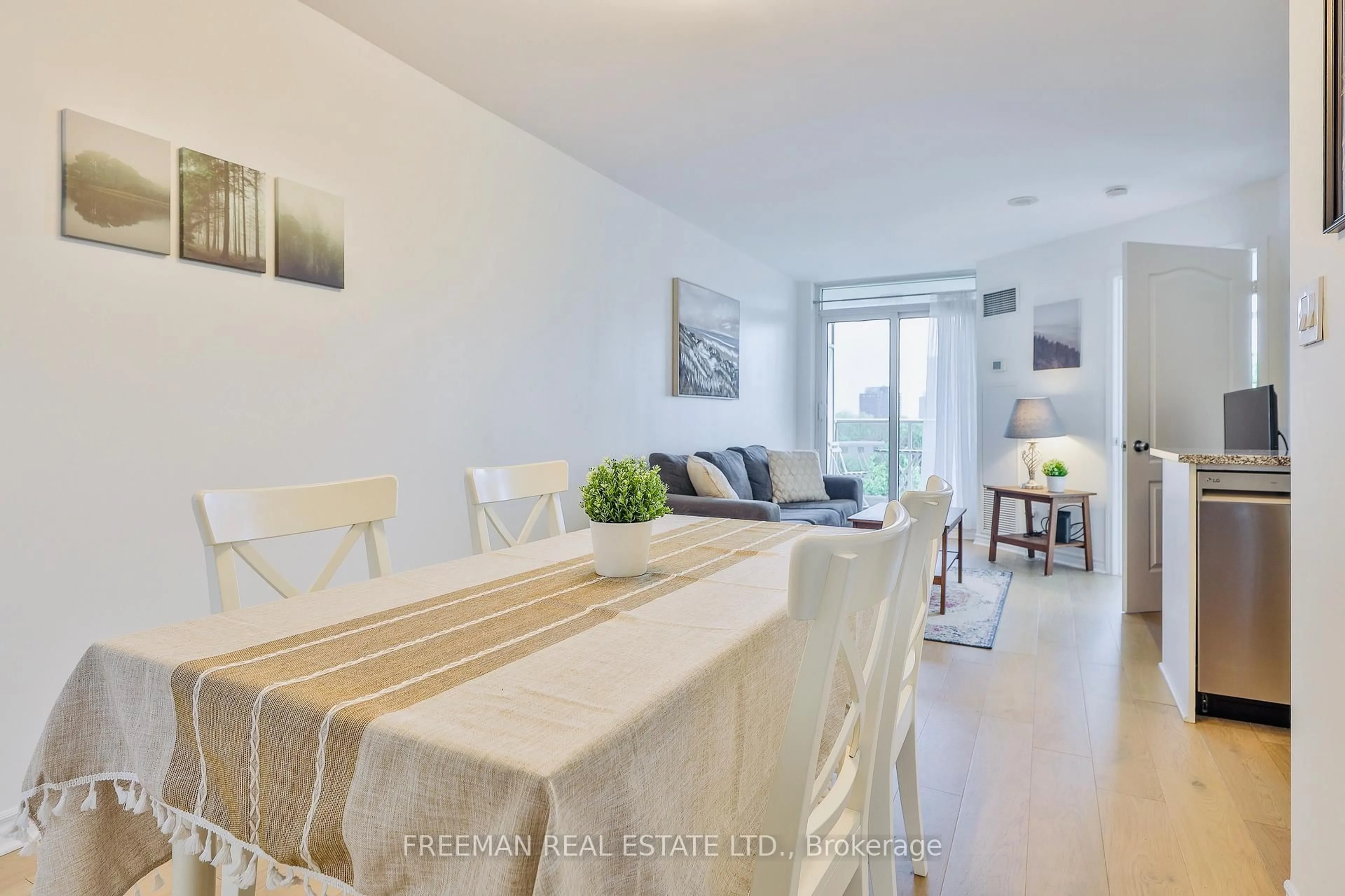 Dining room, unknown for 3 Rean Dr #307, Toronto Ontario M2K 3C2