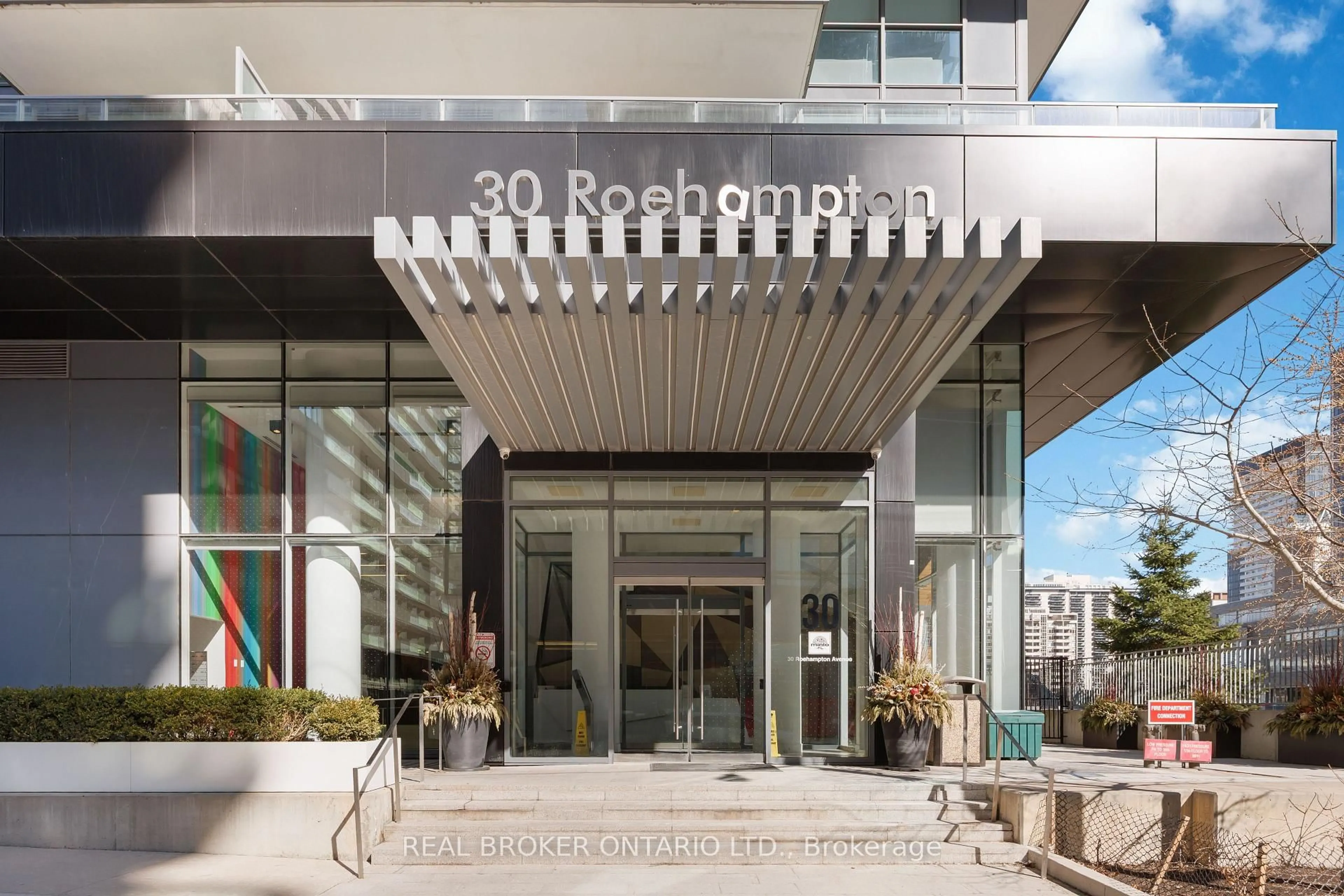 Lobby for 30 Roehampton Ave #406, Toronto Ontario M4P 0B9