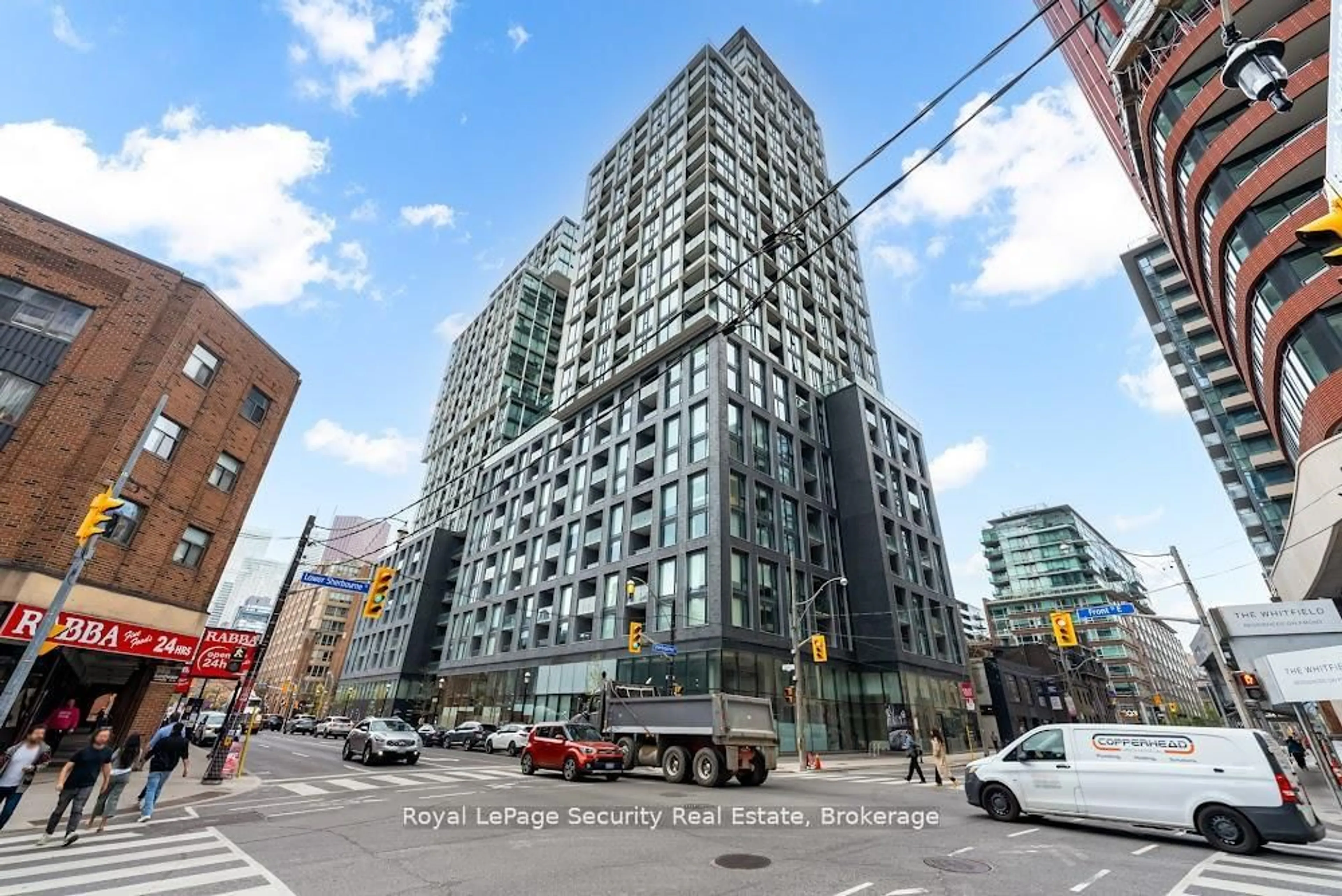 Patio, building for 158 Front St #706, Toronto Ontario M5A 1E5