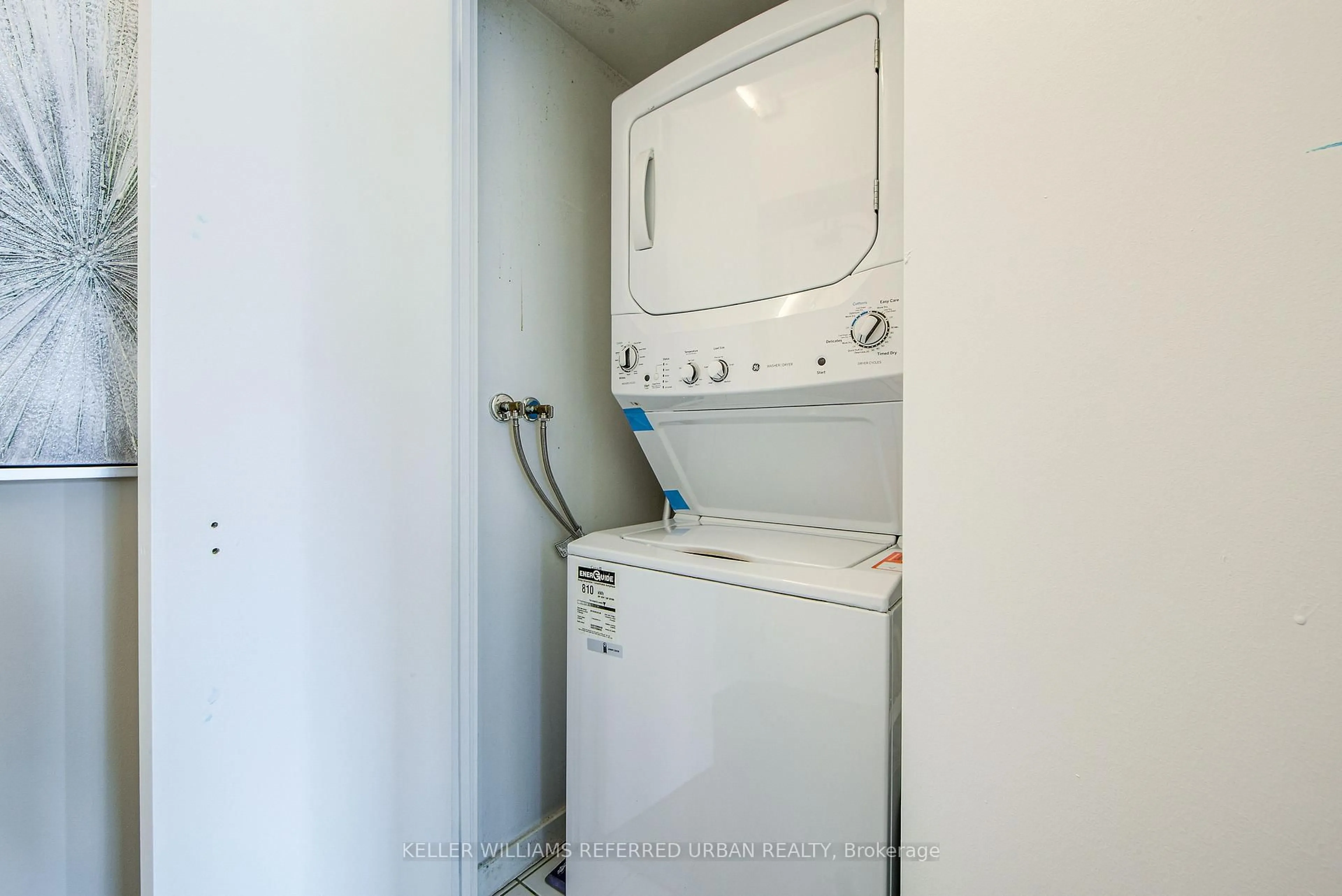 Laundry room for 218 Queens Quay #2501, Toronto Ontario M5J 2Y6