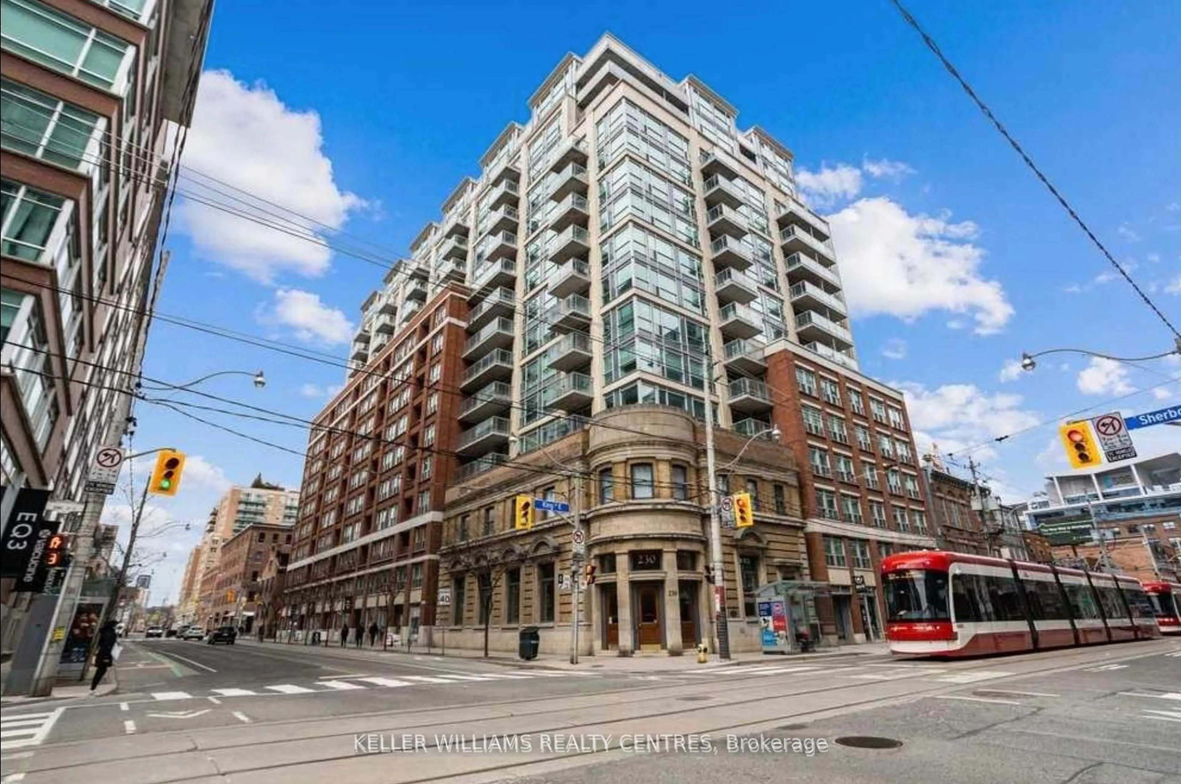 Unknown for 230 King St #522, Toronto Ontario M5A 1K5