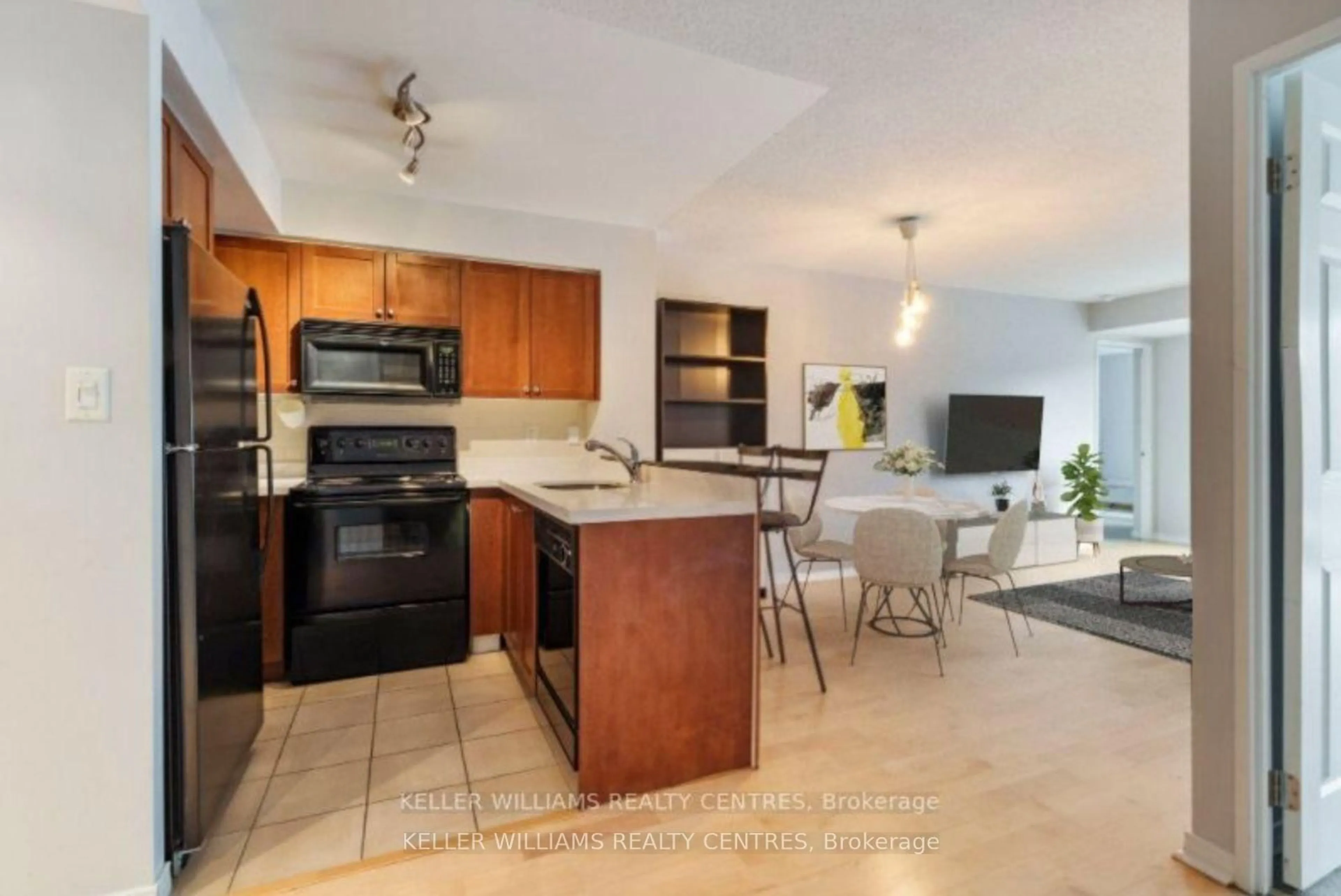 Open concept kitchen, ceramic/tile floor for 230 King St #522, Toronto Ontario M5A 1K5