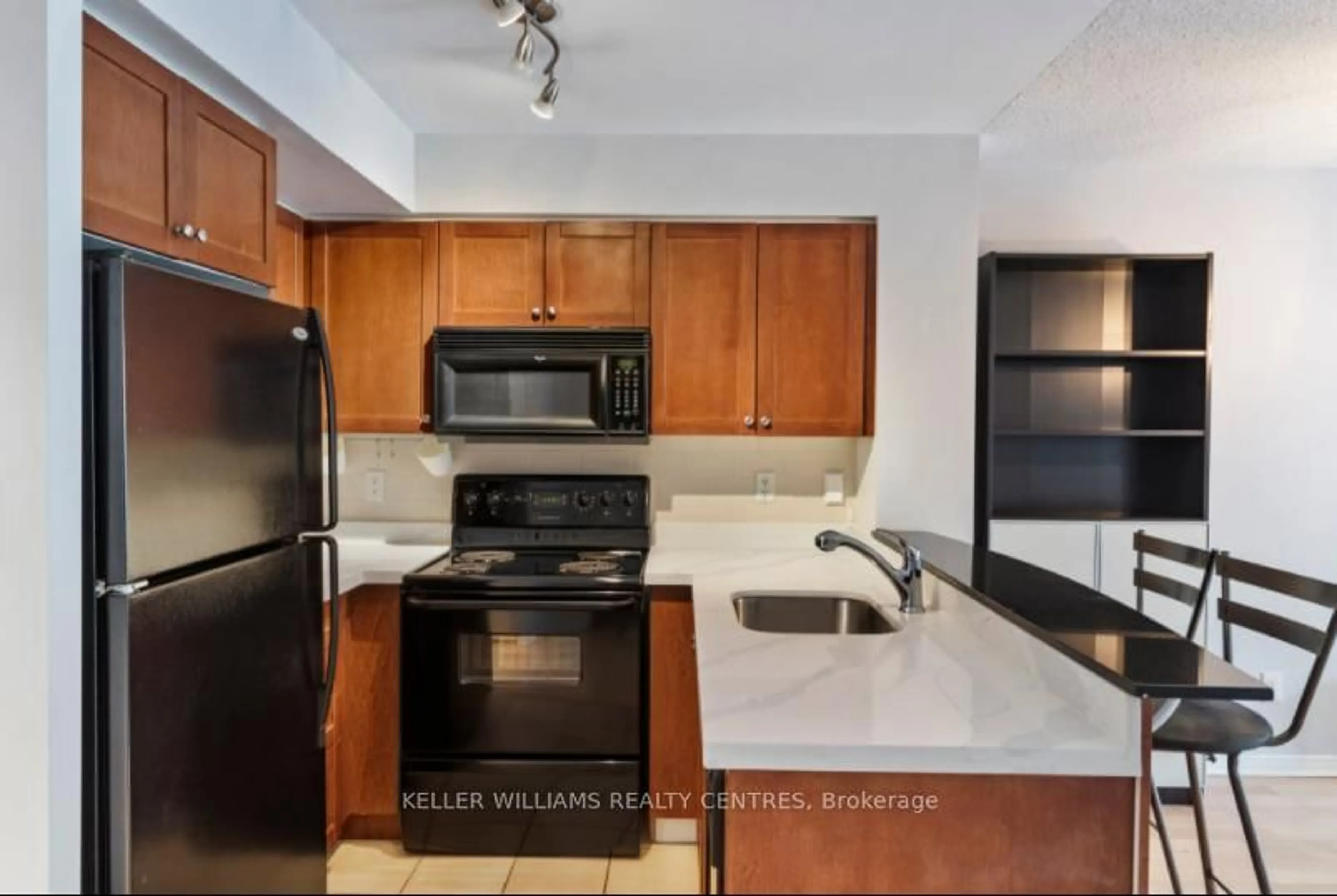 Standard kitchen, unknown for 230 King St #522, Toronto Ontario M5A 1K5