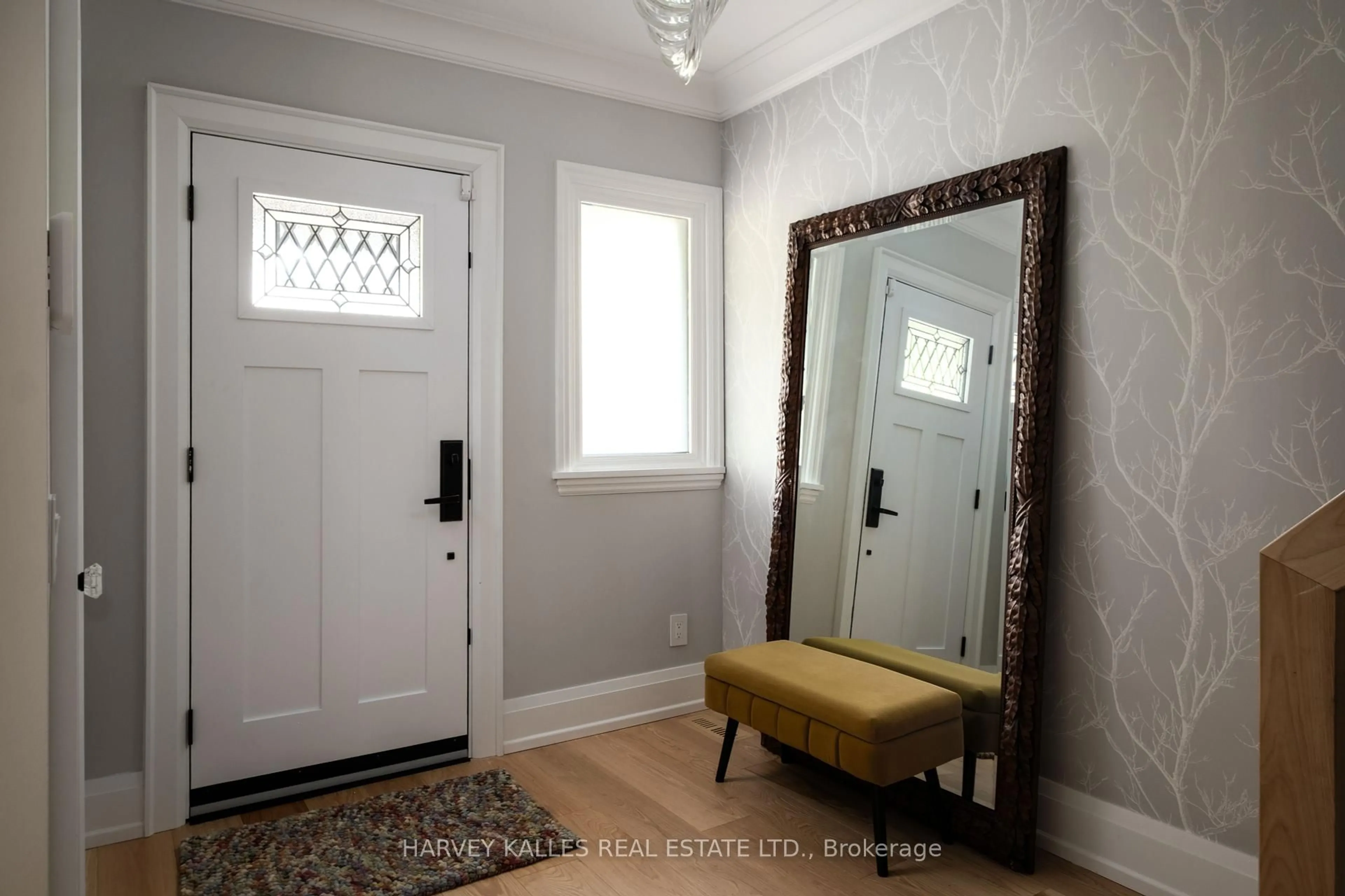 Indoor entryway for 26 McMaster Ave, Toronto Ontario M4V 1A9