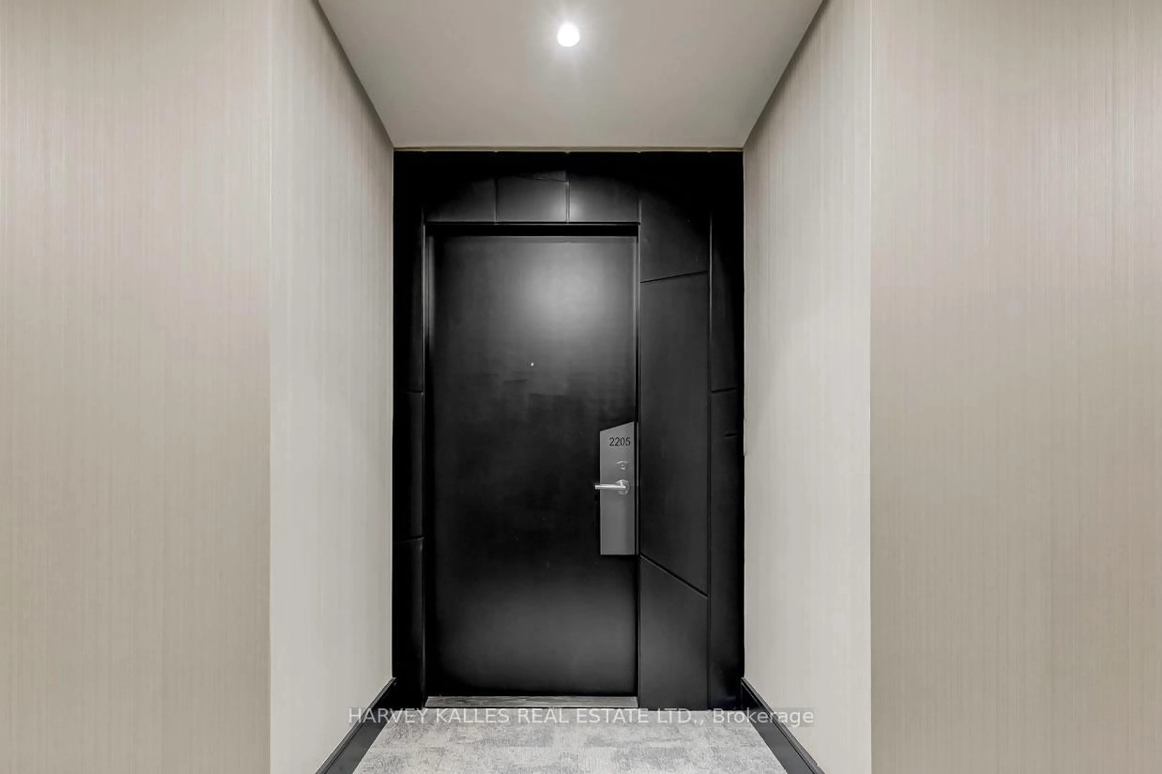 Indoor foyer for 25 Holly St #2205, Toronto Ontario M4S 0E3