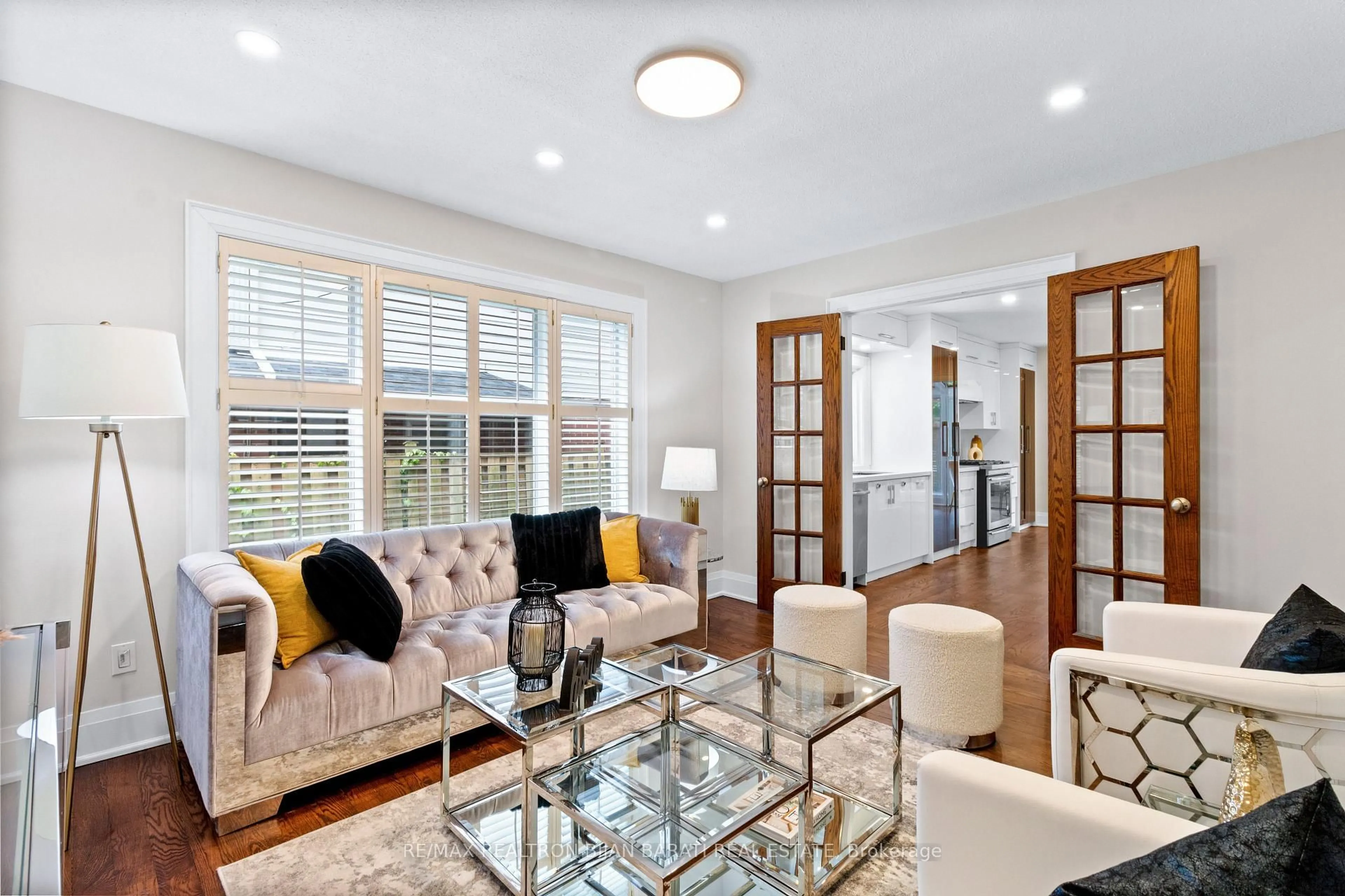 Living room with furniture, unknown for 25 Bamboo Grve, Toronto Ontario M3B 2C6