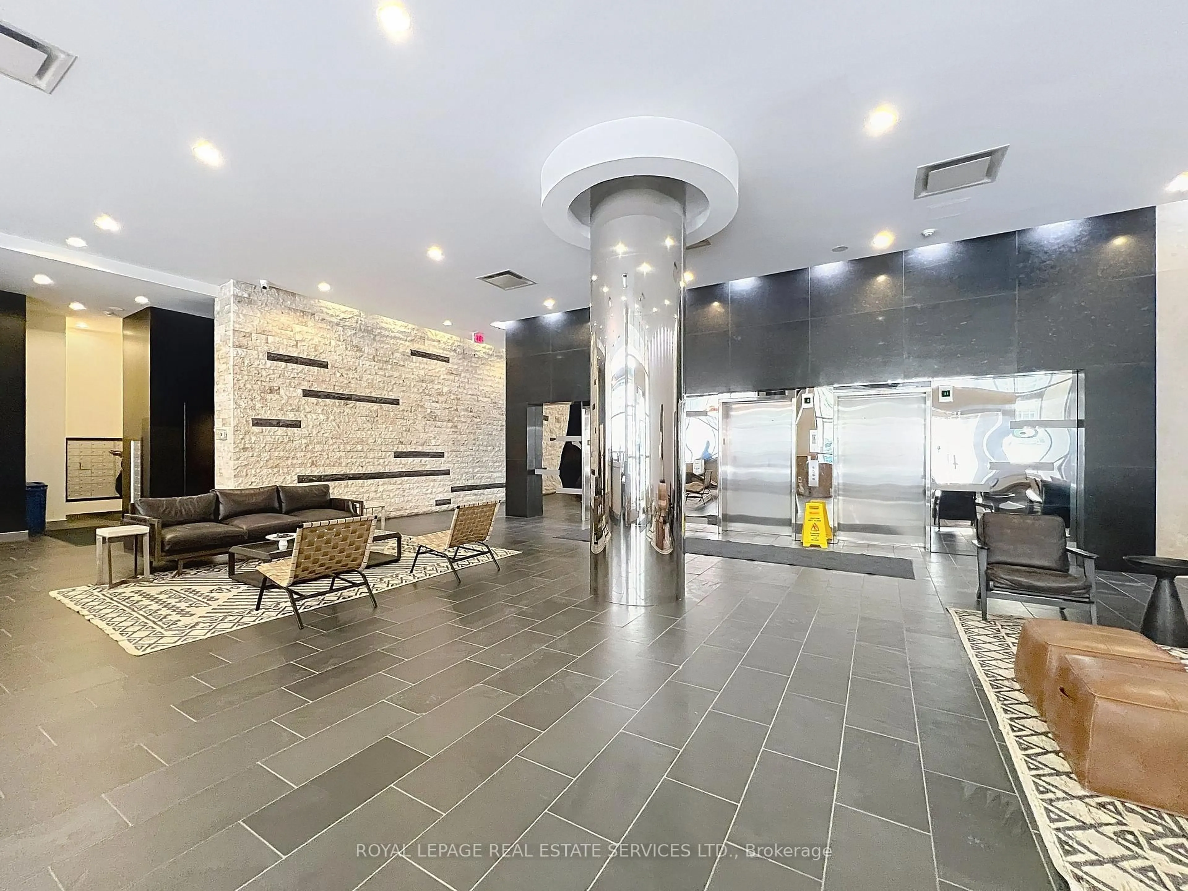 Lobby for 135 East Liberty St #2310, Toronto Ontario M6K 0G7