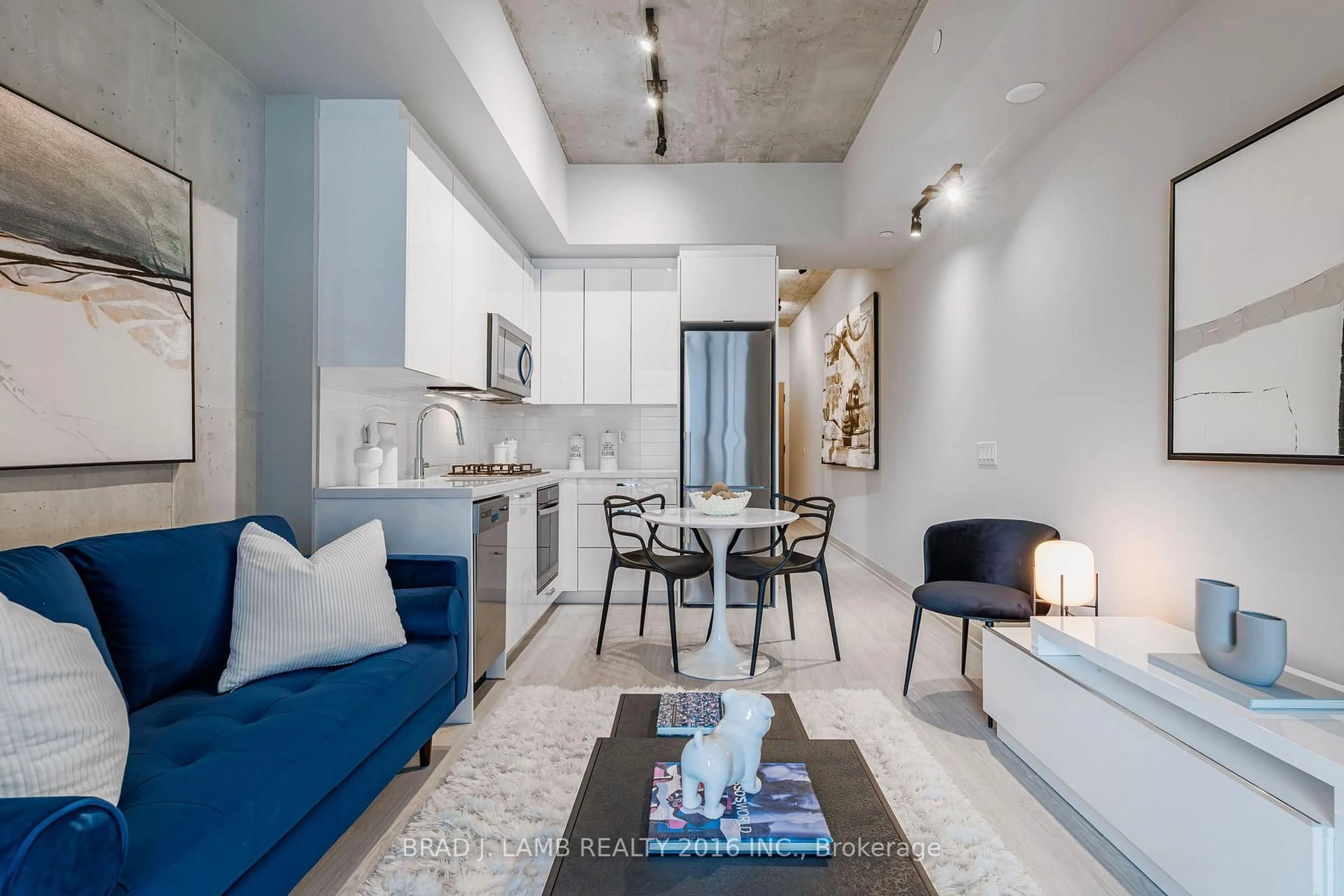 Open concept kitchen, unknown for 195 McCaul St #613, Toronto Ontario M5T 0E5