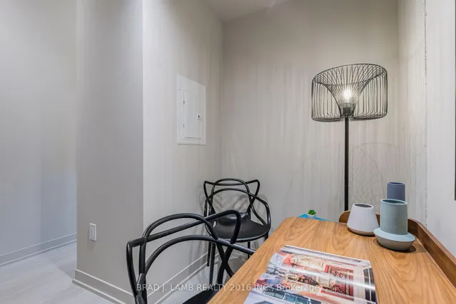 Additional property image - 195 McCaul St Unit 613
