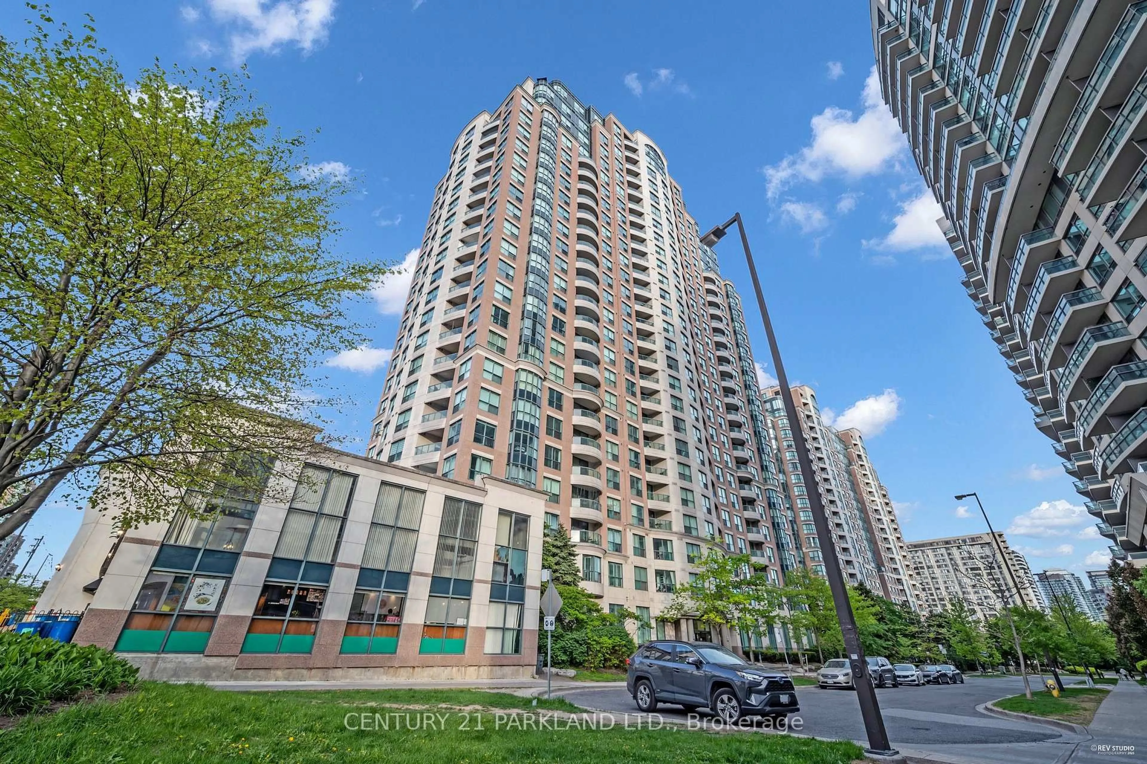 Unknown for 7 Lorraine Dr #LRG 7, Toronto Ontario M2N 7H3