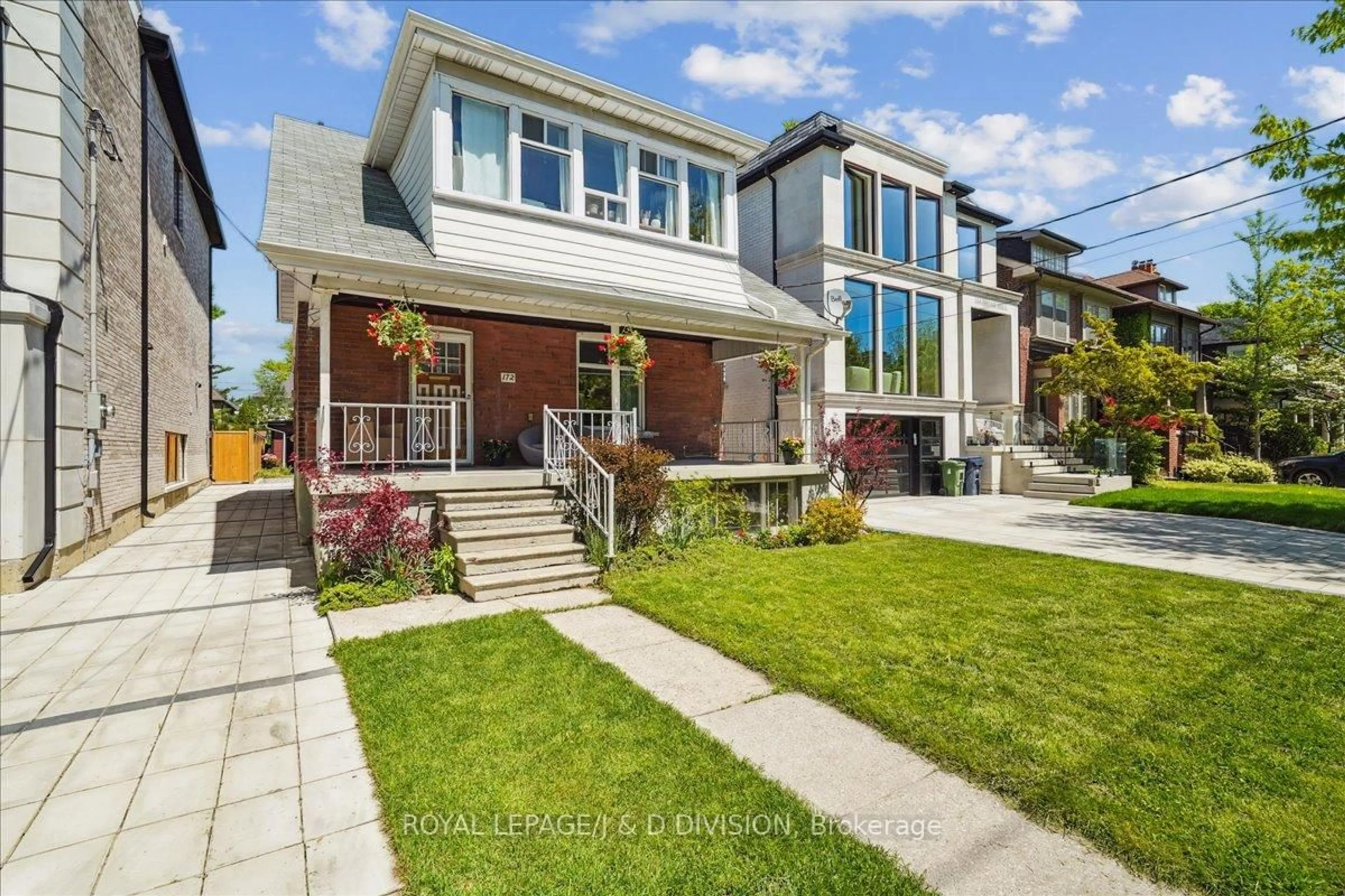 Home with brick exterior material, street for 172 Briar Hill Ave, Toronto Ontario M4R 1H9