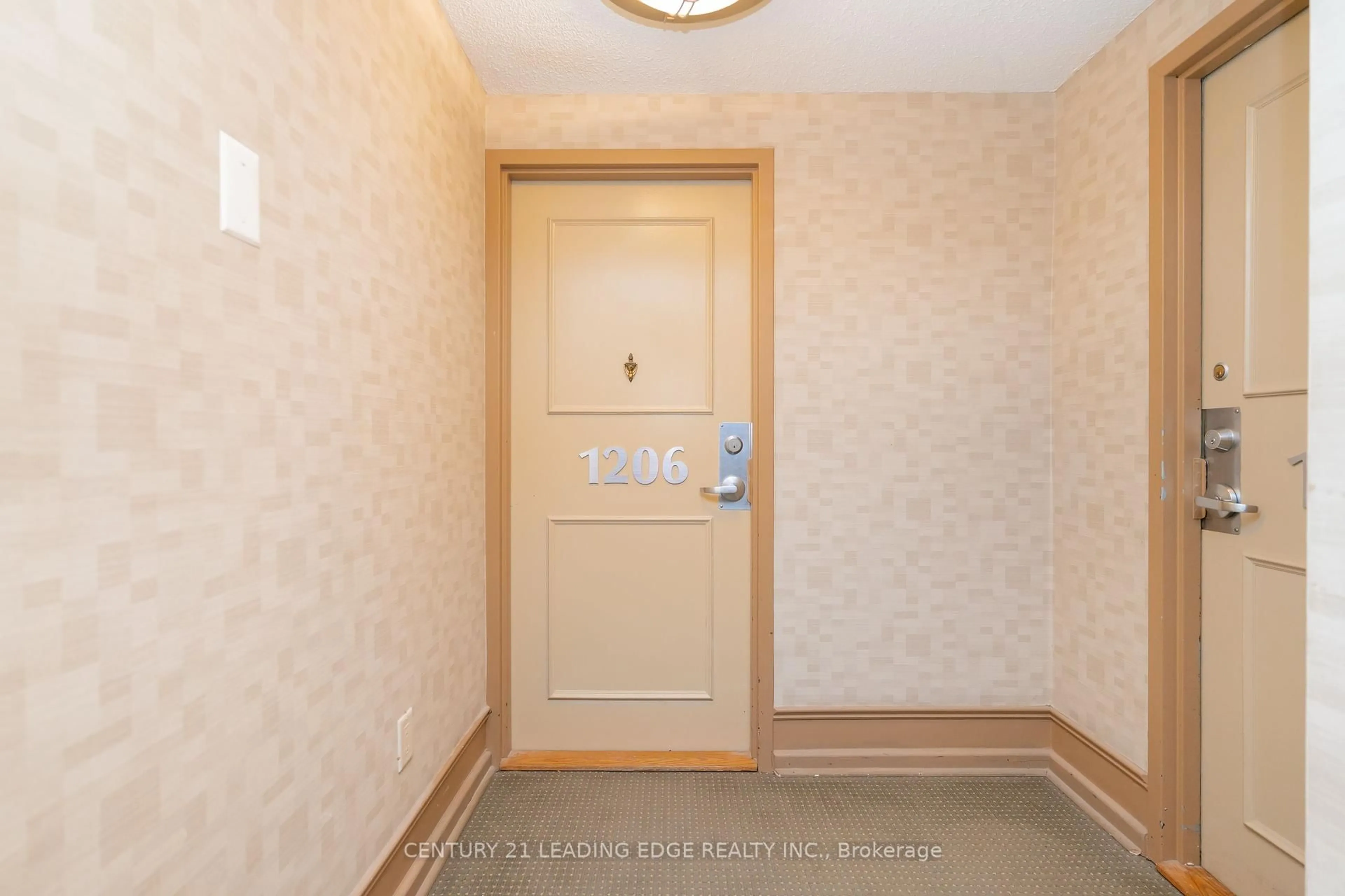Unknown for 725 Don Mills Rd #1206, Toronto Ontario M3C 1S6
