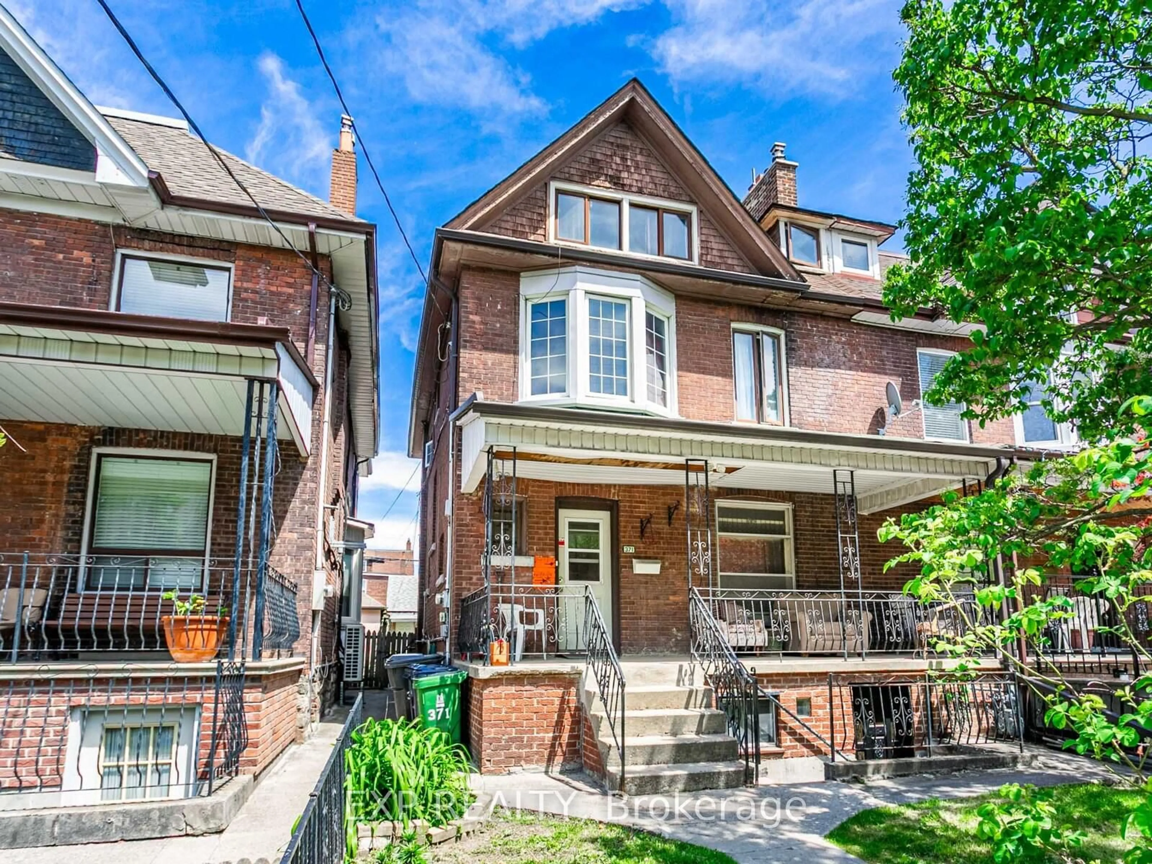 Home with brick exterior material, street for 371 Crawford St, Toronto Ontario M6J 2V7