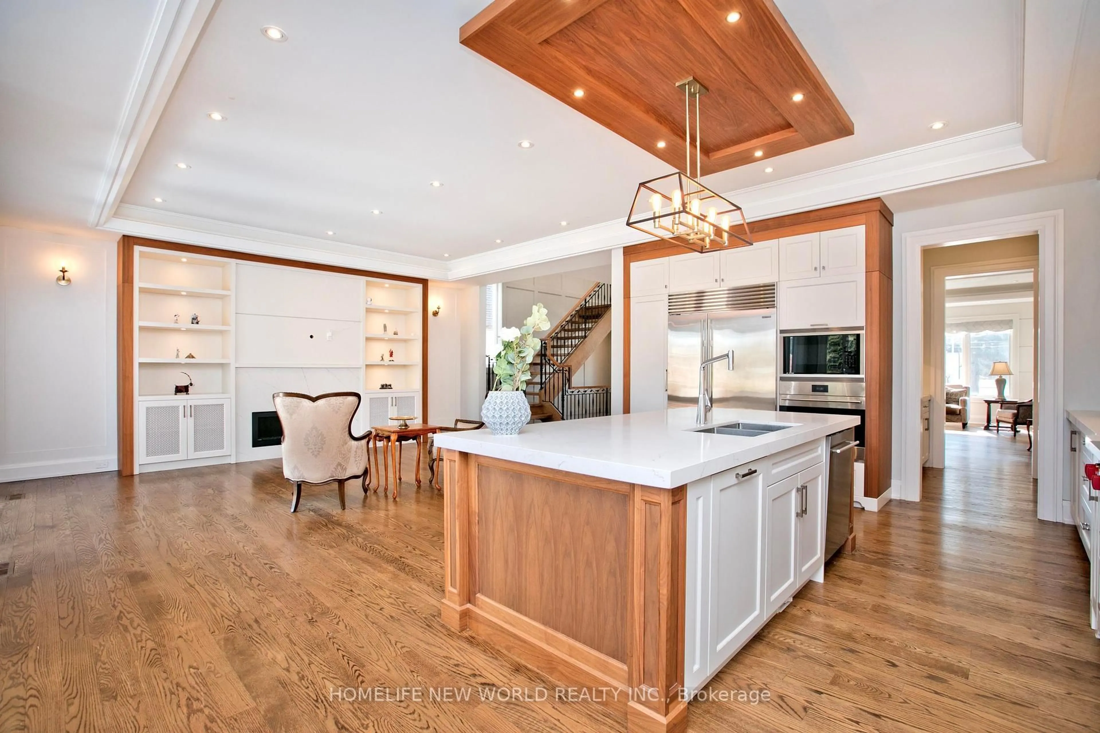 Contemporary kitchen, wood/laminate floor for 302. Johnston Ave, Toronto Ontario M2N 1H7
