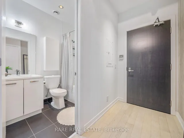 Additional image 8 of 11 Charlotte St Unit 206