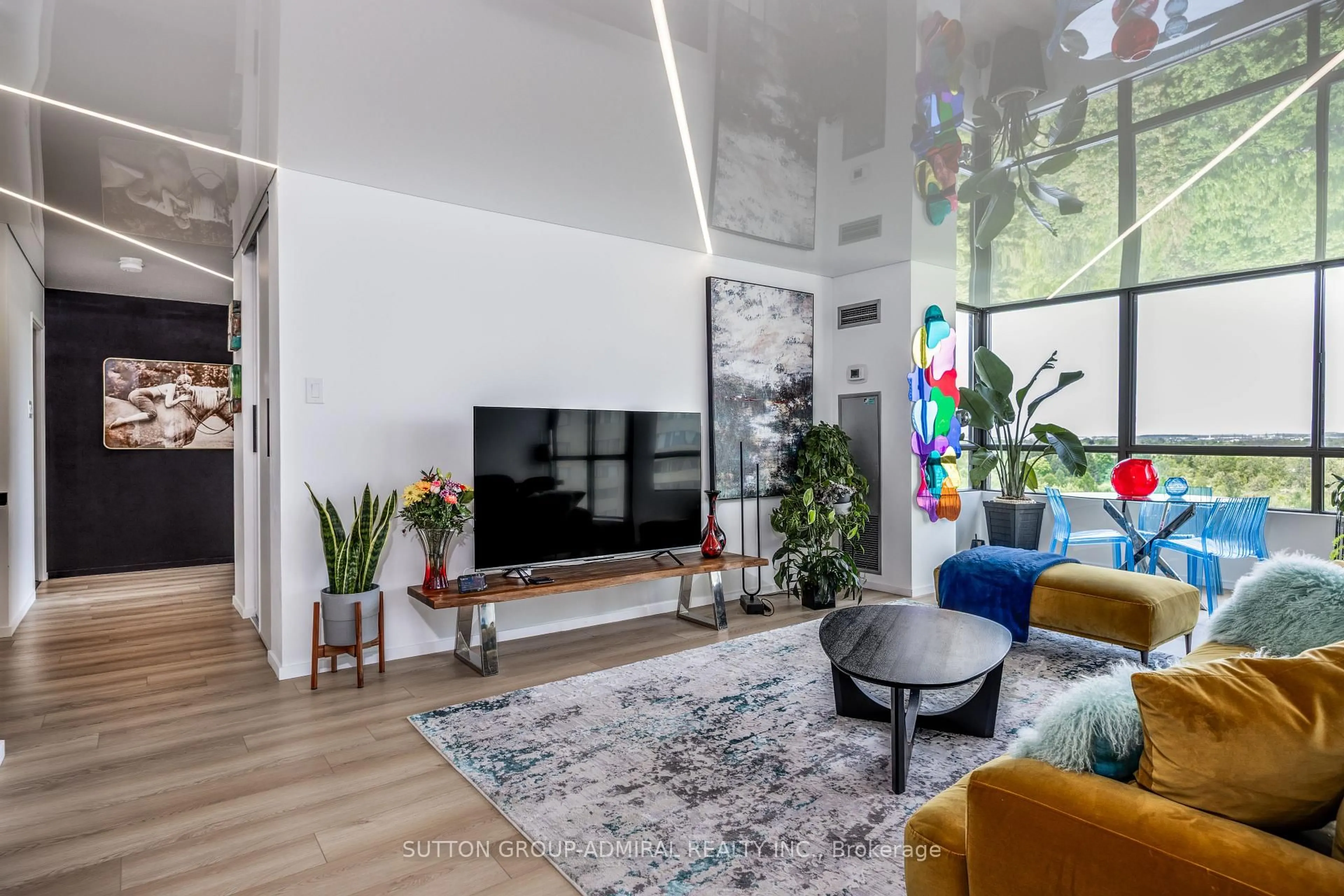 Living room with furniture, unknown for 131 Torresdale Ave #906, Toronto Ontario M2R 3T1