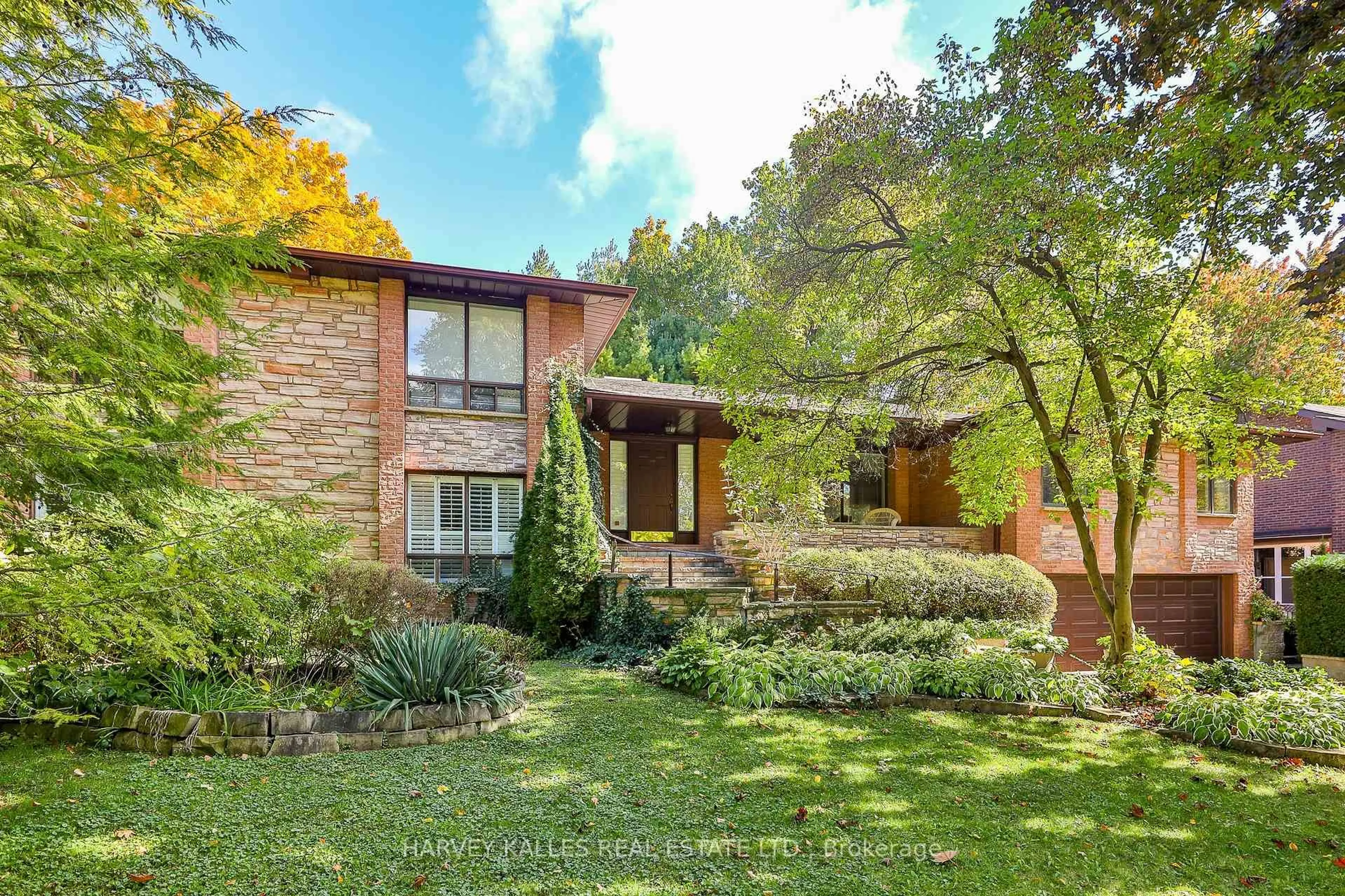 Home with brick exterior material, street for 21 Nomad Cres, Toronto Ontario M3B 1S5