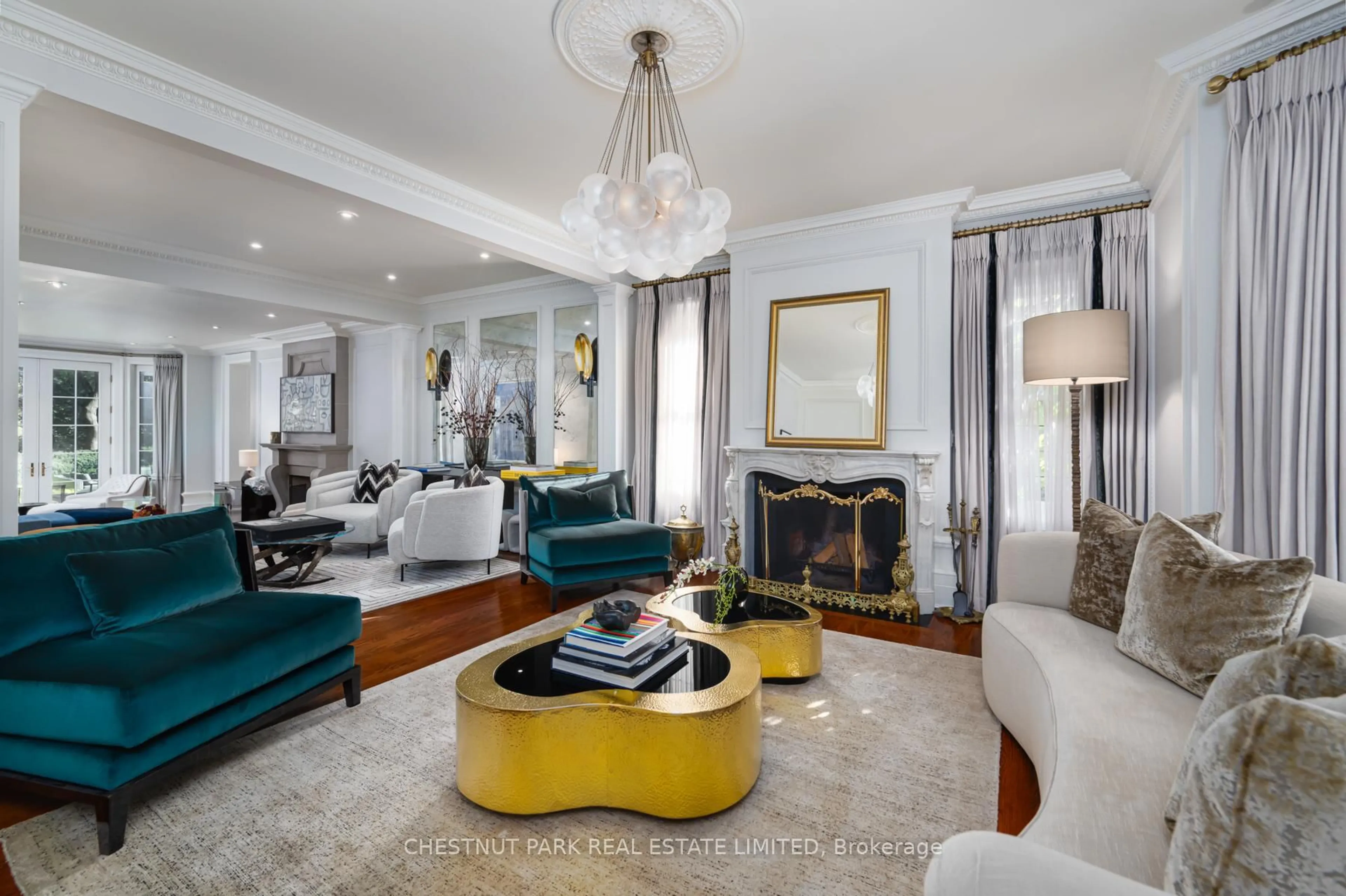Living room with furniture, unknown for 82 Chestnut Park Rd, Toronto Ontario M4W 2R3