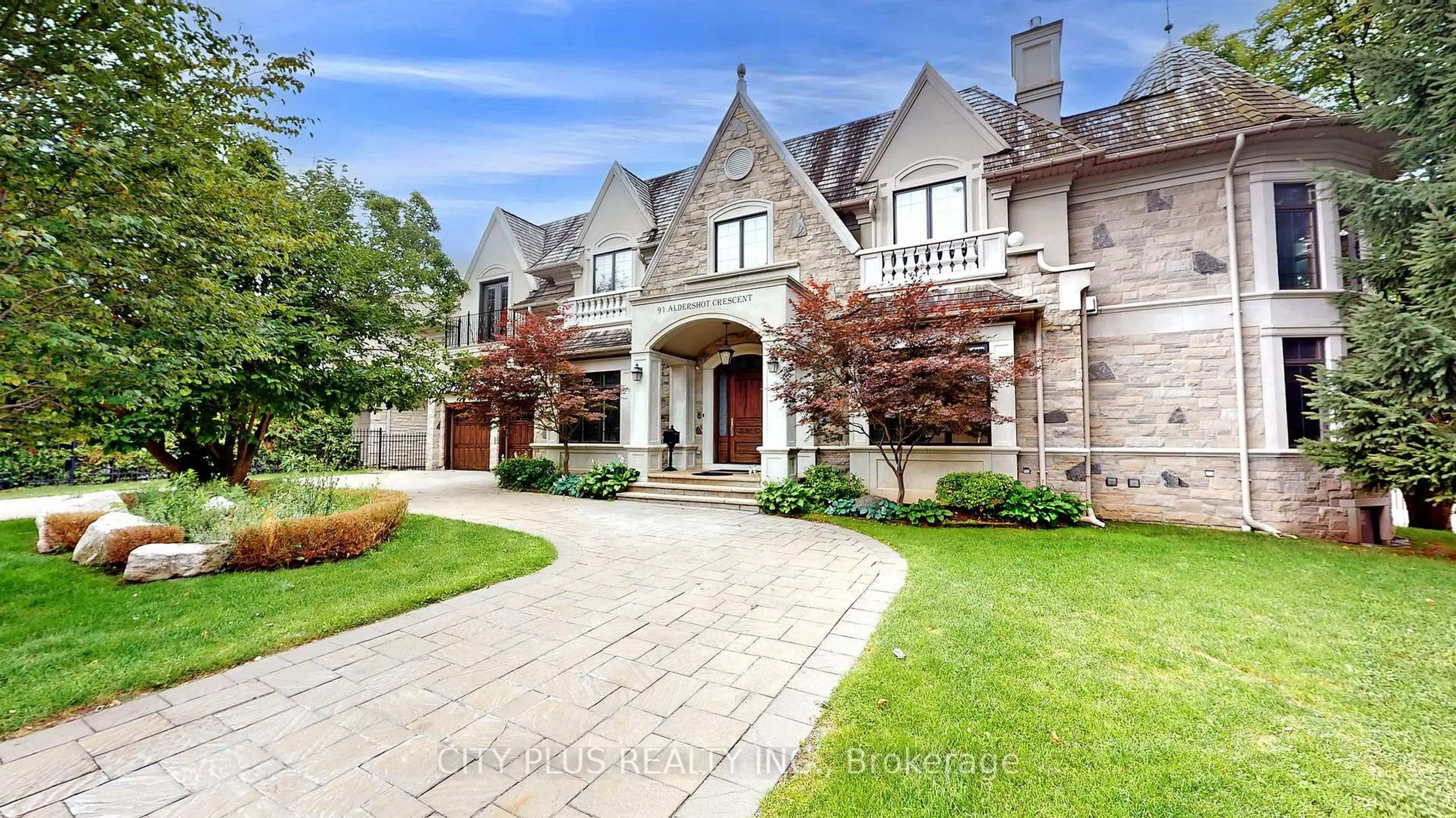 Home with brick exterior material, street for 91 Aldershot Cres, Toronto Ontario M2P 1M2