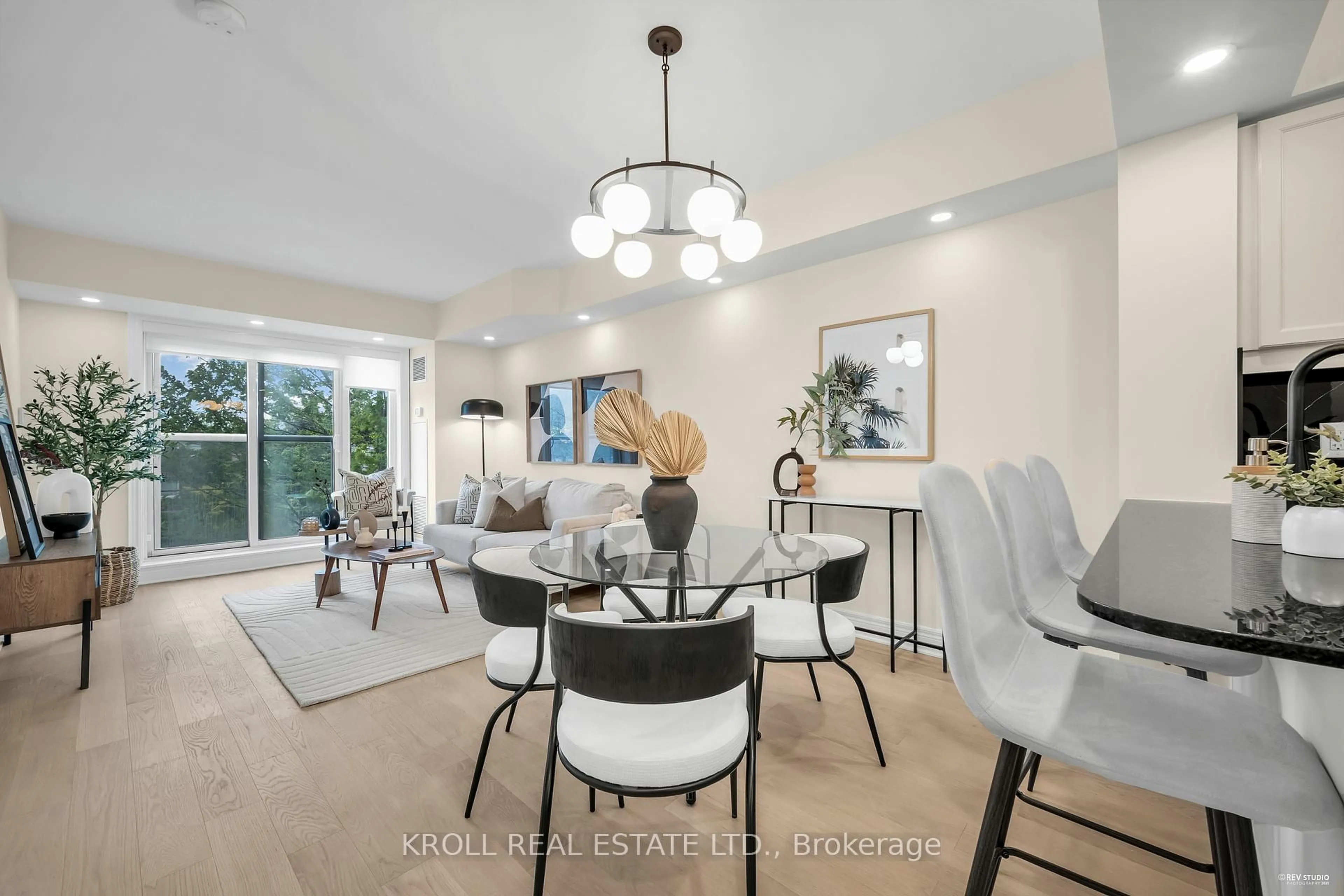 Dining room, unknown for 701 Sheppard Ave #229, Toronto Ontario M3H 0B2