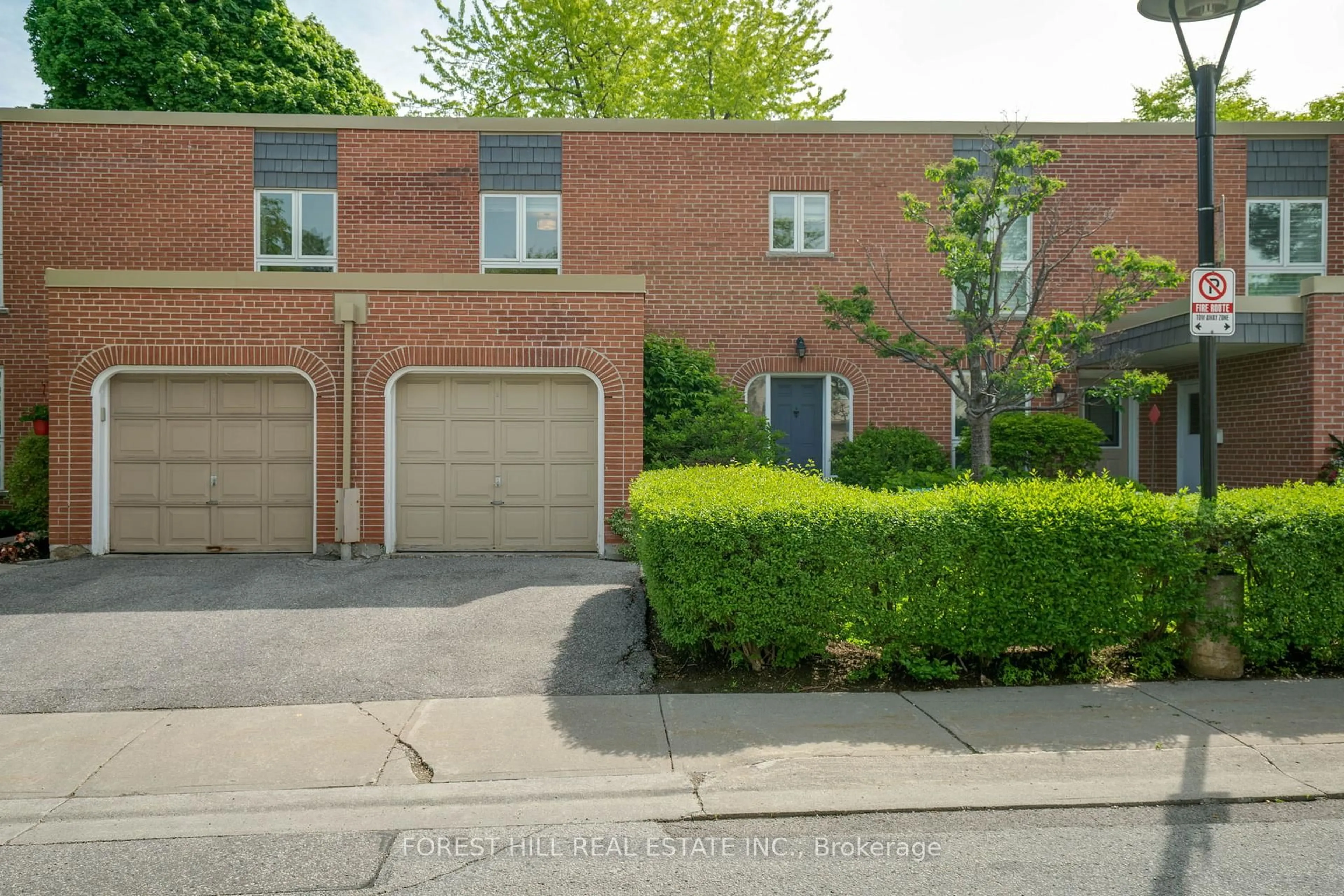 Unknown for 11 Scenic Mill Way, Toronto Ontario M2L 1S4