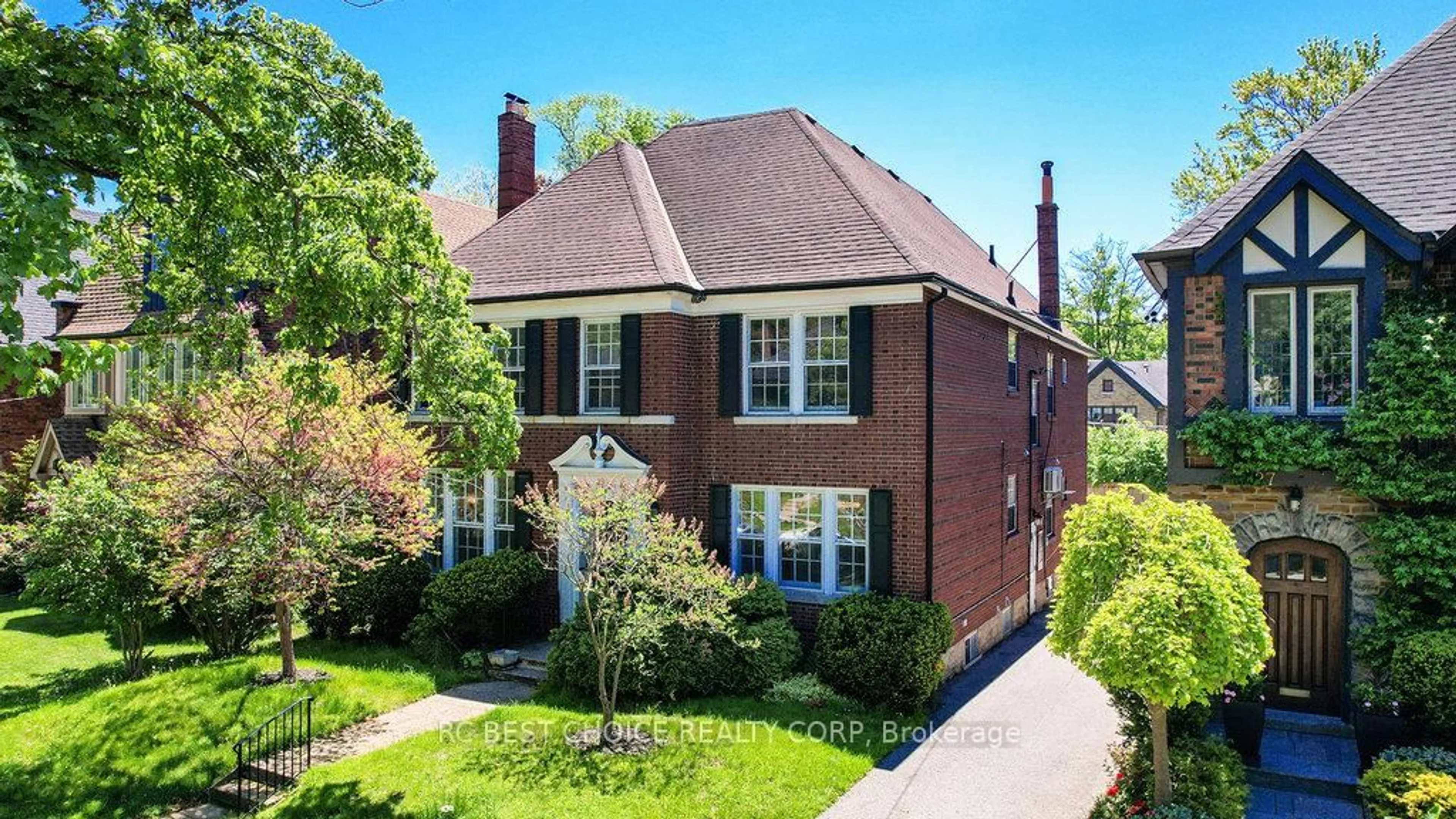 Home with brick exterior material, street for 29 Whitehall Rd, Toronto Ontario M4W 2C5