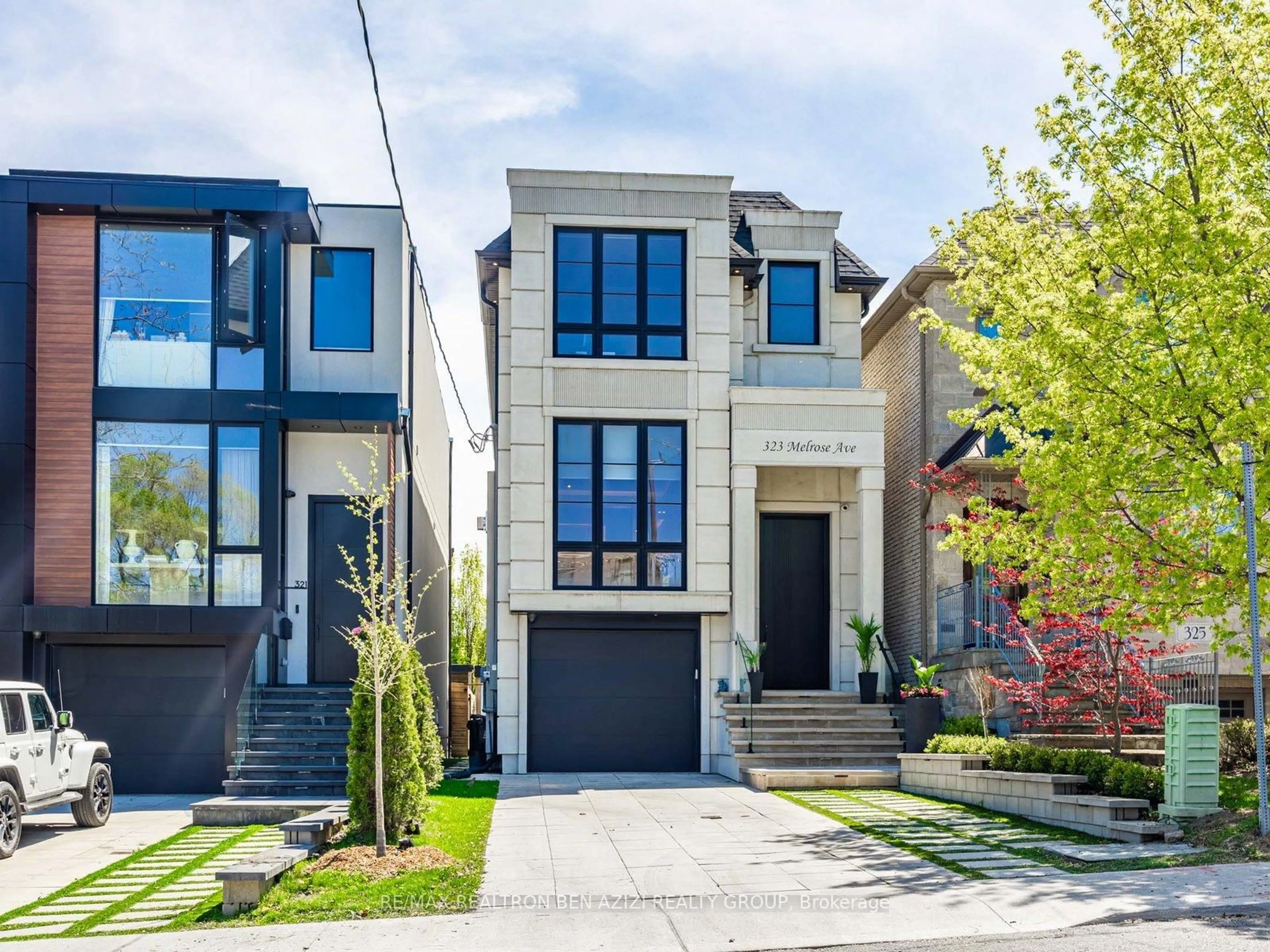 Home with brick exterior material, street for 323 Melrose Ave, Toronto Ontario M5M 1Z5