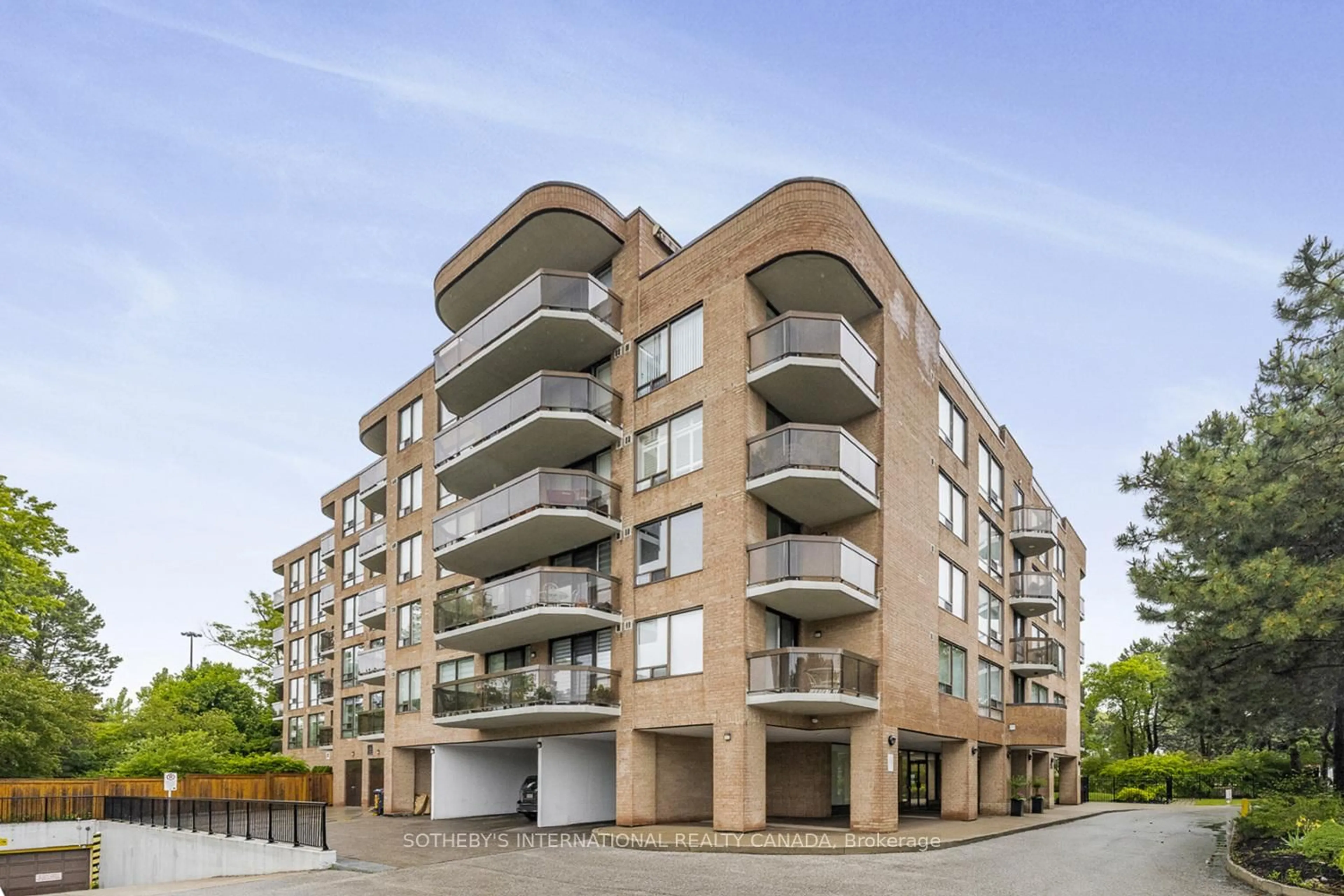 Unknown for 96 Fifeshire Rd #501, Toronto Ontario M2L 2X9