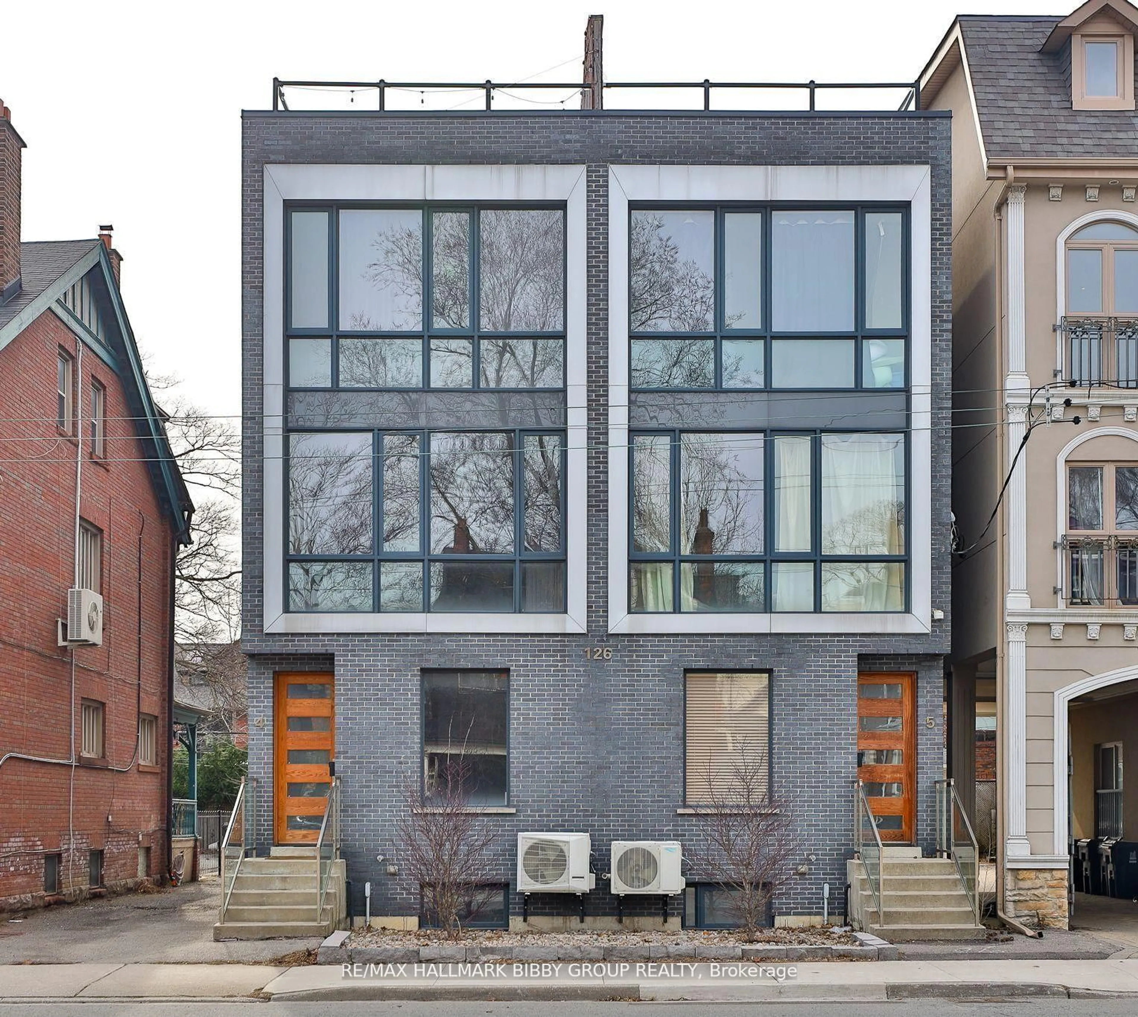 Home with brick exterior material, street for 126 Spadina Rd #4, Toronto Ontario M5R 2T8