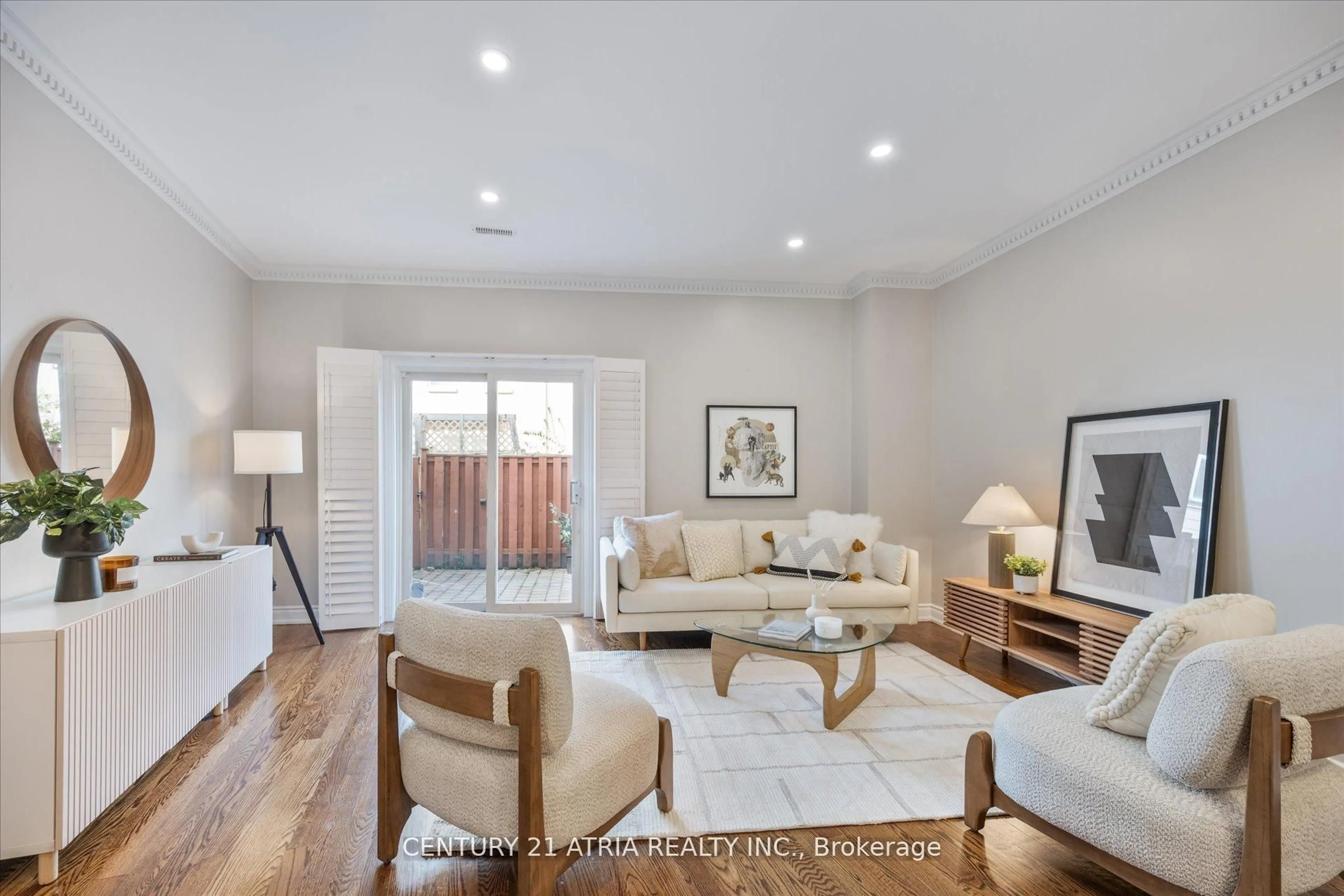 Living room with furniture, unknown for 291 David Dunlap Circ, Toronto Ontario M3C 4B9