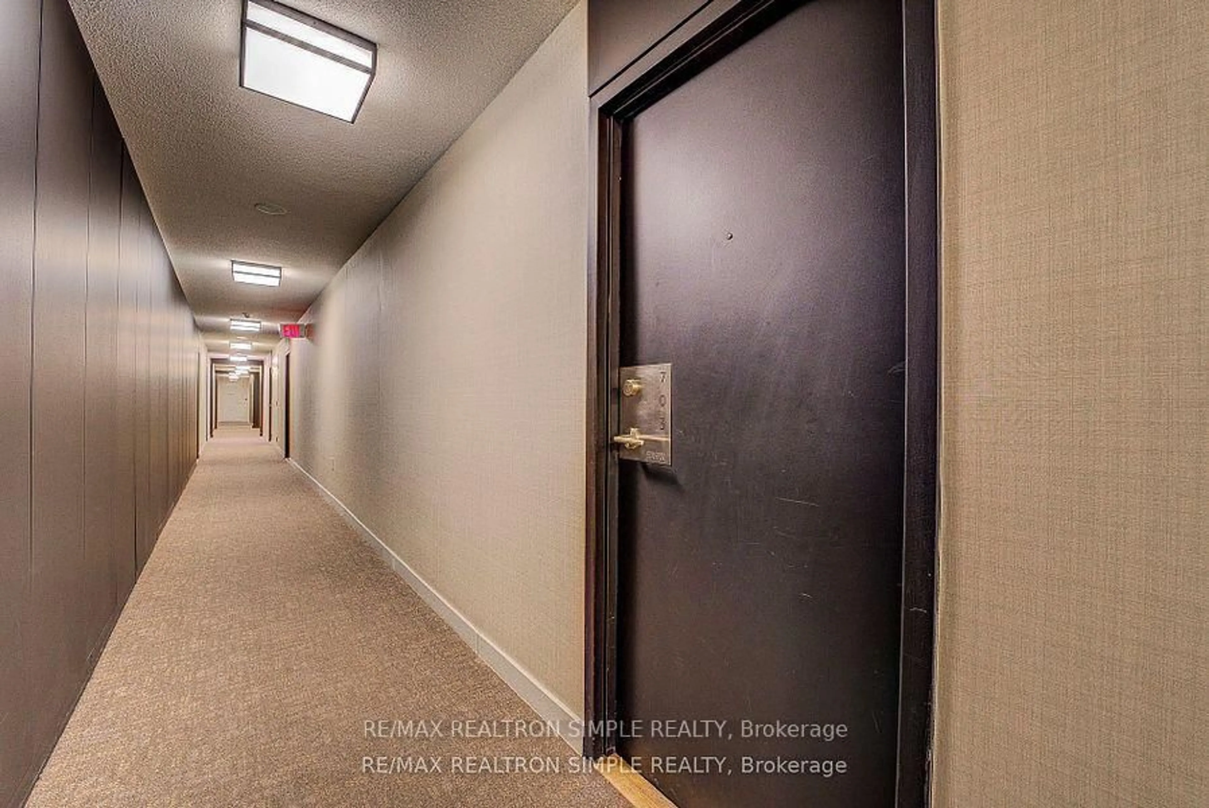 Unknown for 15 Brunel Crt #703, Toronto Ontario M5V 3Y6