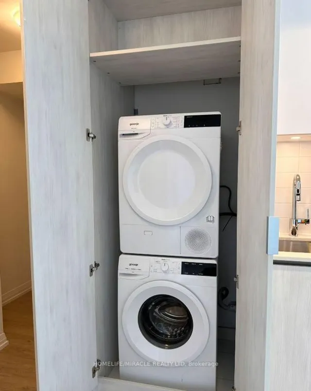 Additional property image - 8 Widmer St Unit 3715