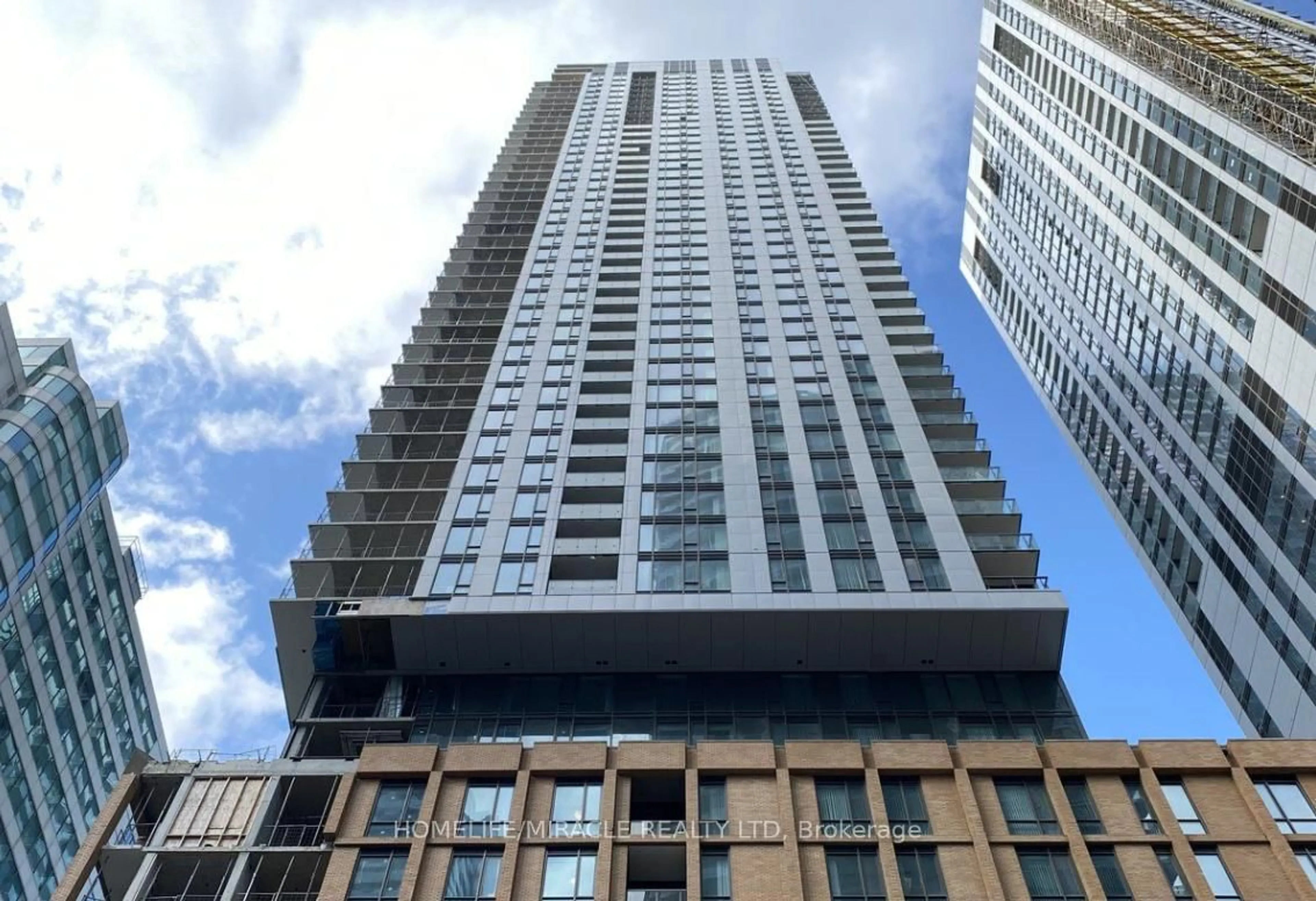 Unknown for 8 Widmer St #1110, Toronto Ontario M5V 0W6