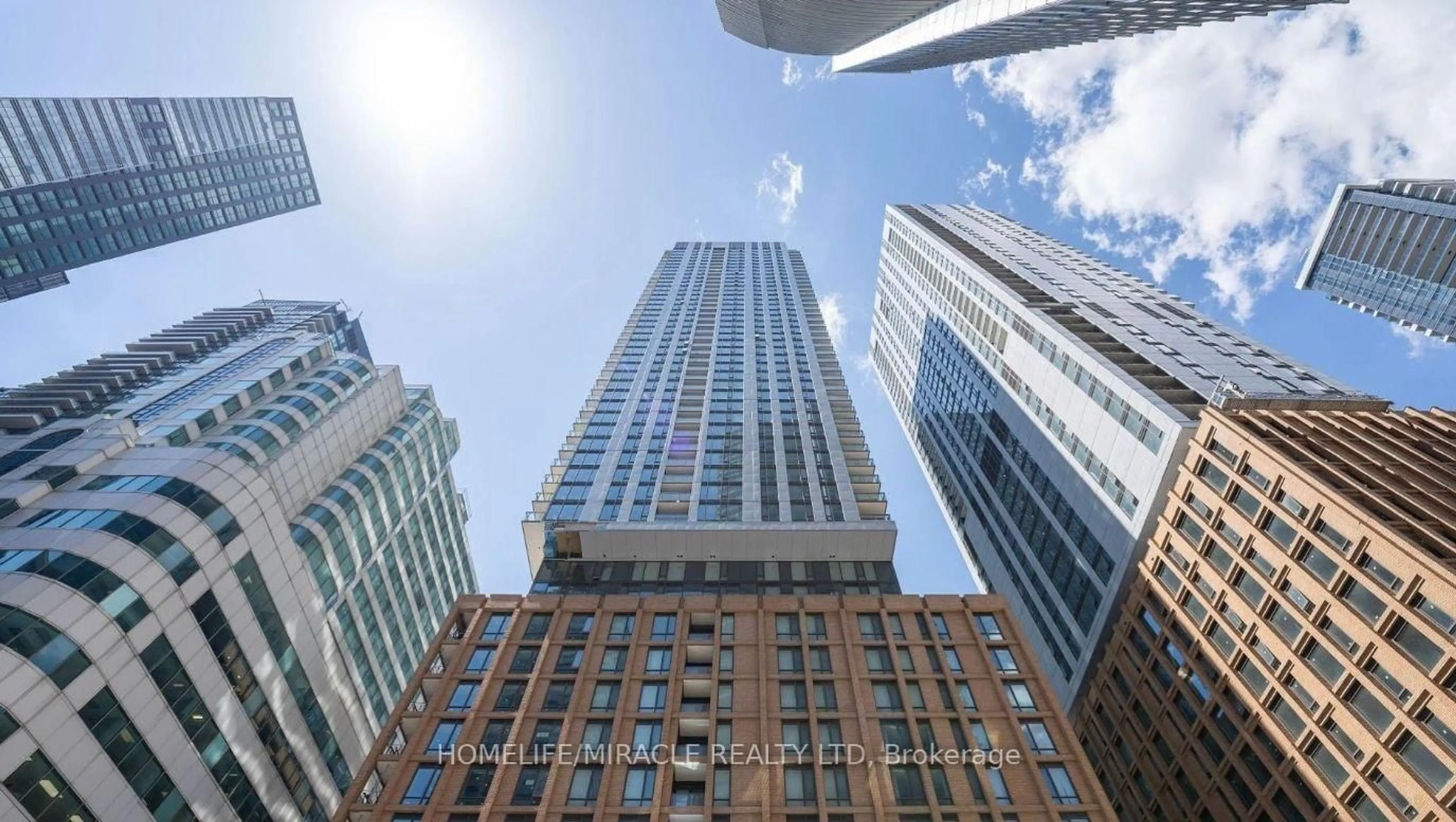 A pic from outside/outdoor area/front of a property/back of a property/a pic from drone, city buildings view from balcony for 8 Widmer St #1110, Toronto Ontario M5V 0W6