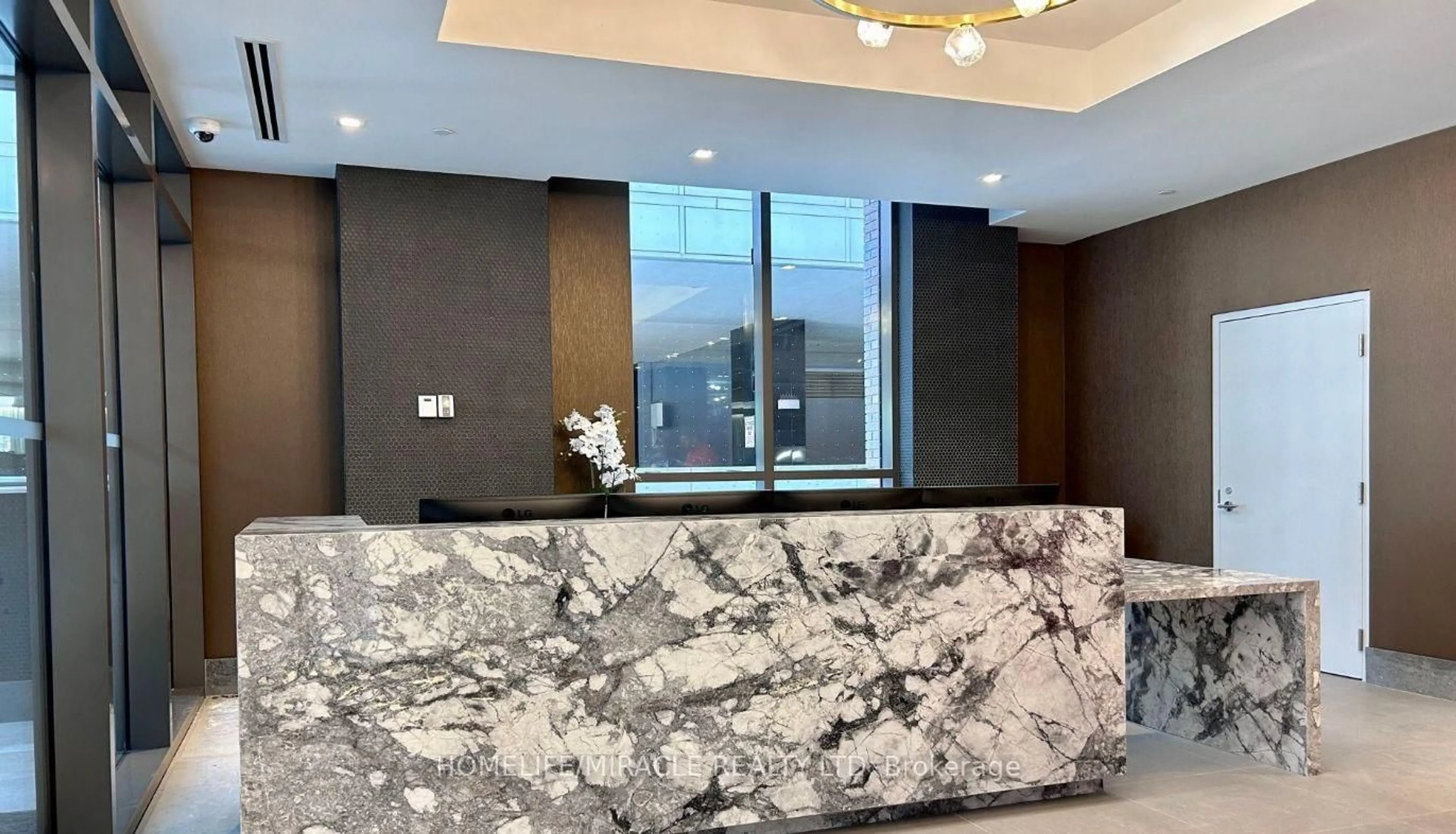 Lobby for 8 Widmer St #1110, Toronto Ontario M5V 0W6