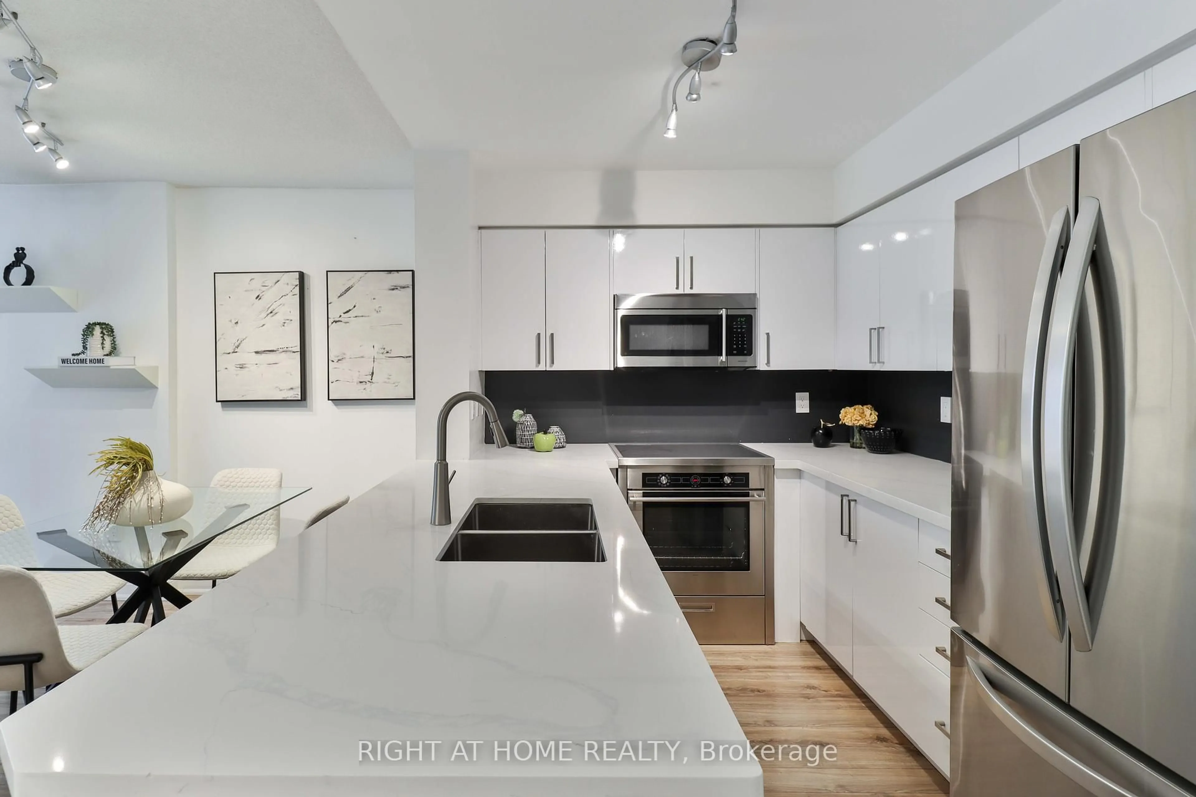 Contemporary kitchen, ceramic/tile floor for 330 Adelaide St #308, Toronto Ontario M5A 4S9