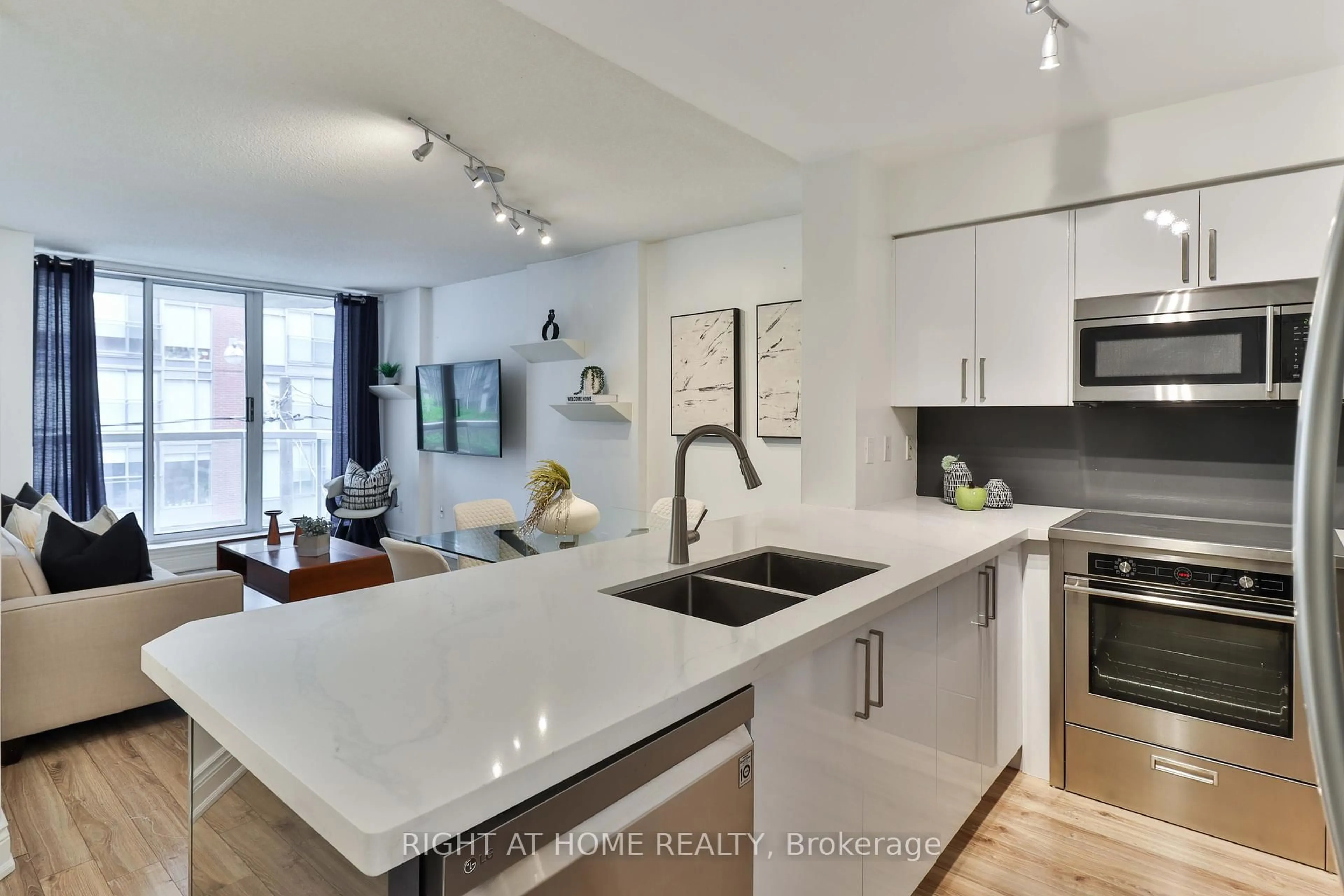 Open concept kitchen, unknown for 330 Adelaide St #308, Toronto Ontario M5A 4S9