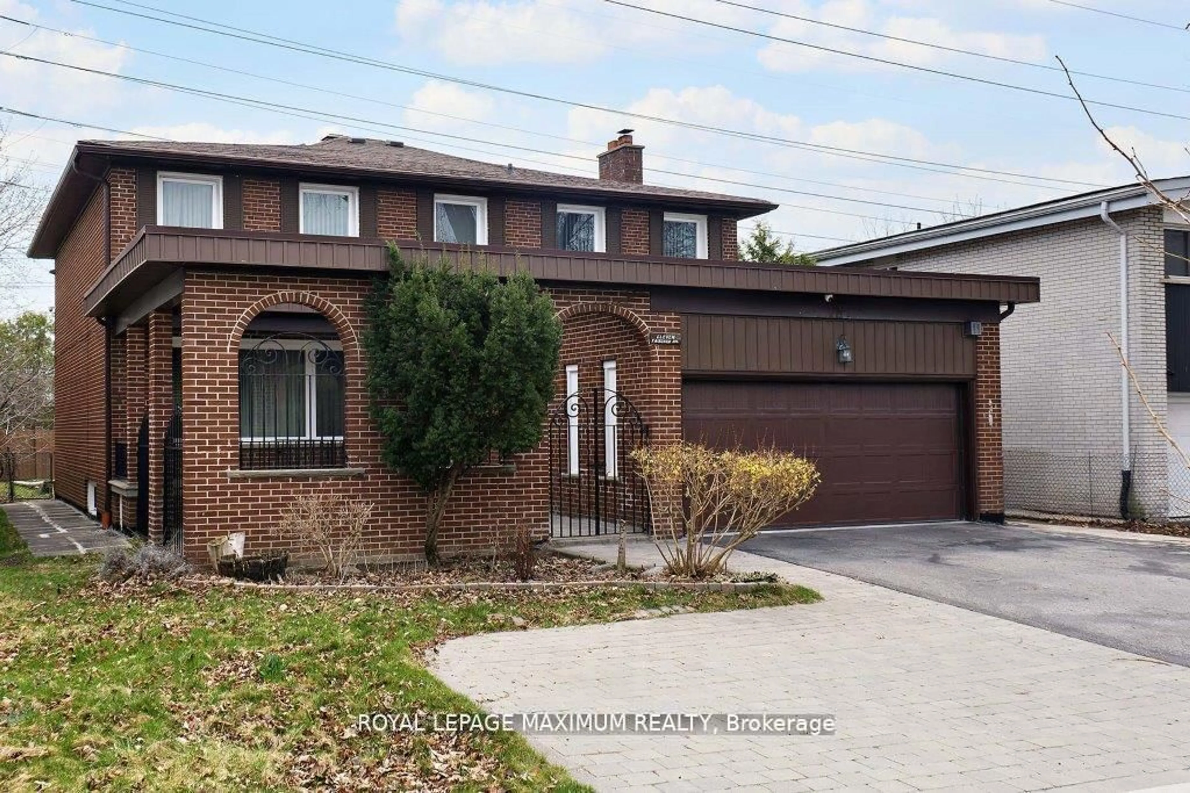 Home with brick exterior material, street for 11 Fairchild Ave, Toronto Ontario M2M 1T5