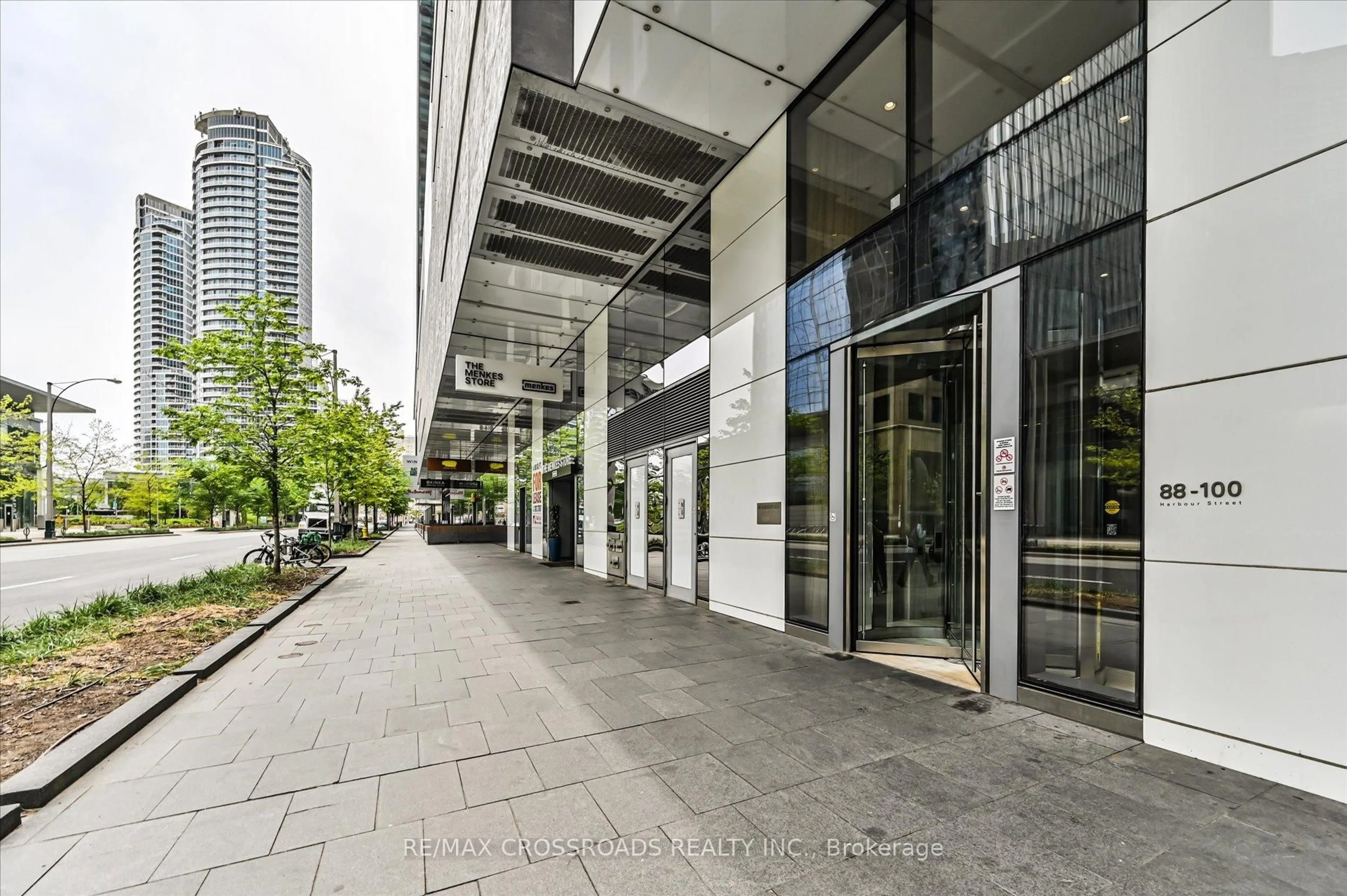 Unknown for 88 Harbour St #6805, Toronto Ontario M5J 0C3