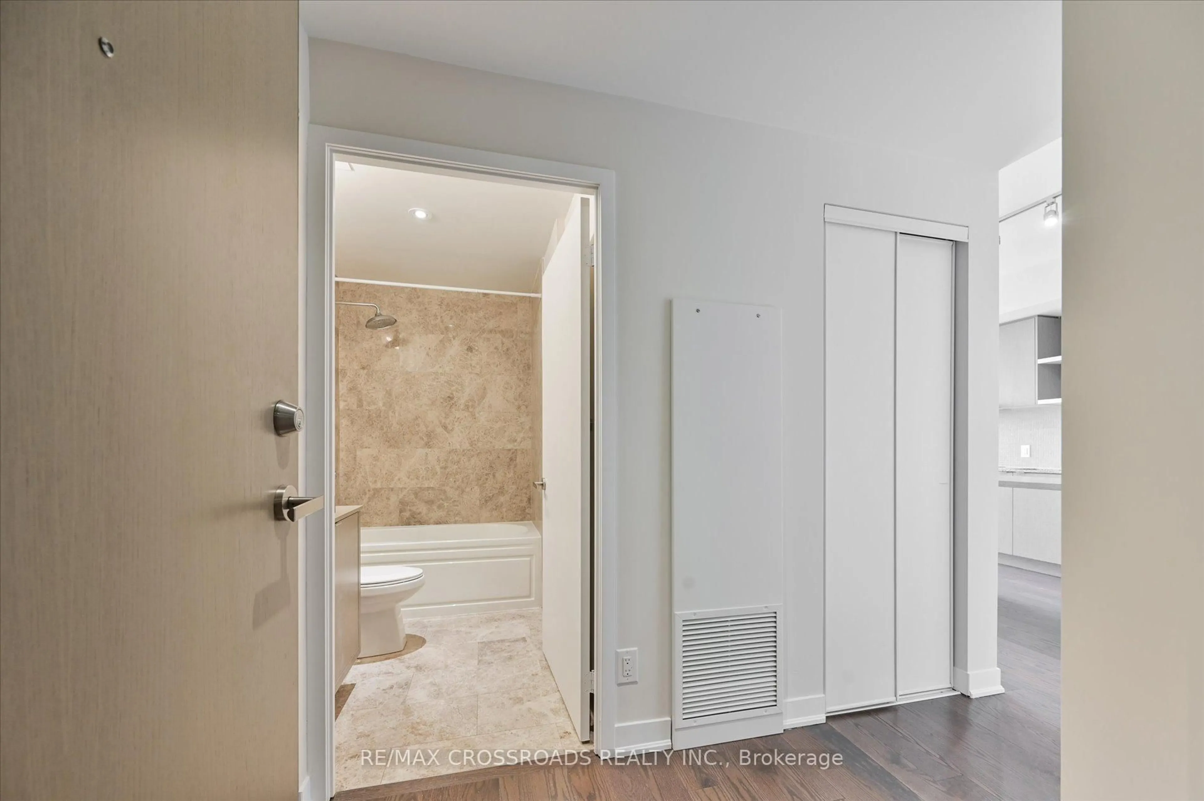 A pic of a room for 88 Harbour St #6805, Toronto Ontario M5J 0C3